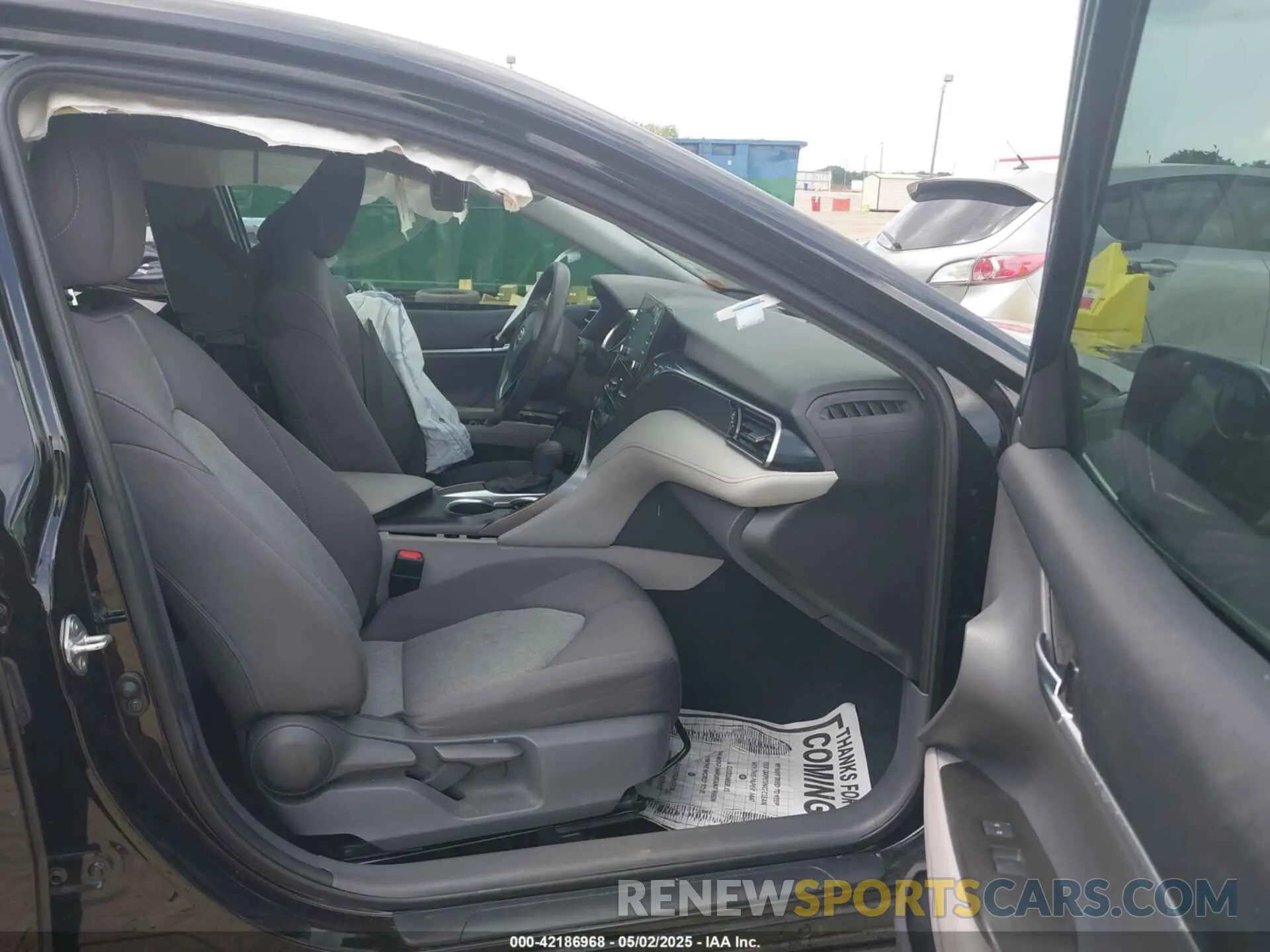5 Photograph of a damaged car 4T1R11AK2MU489747 TOYOTA CAMRY 2021