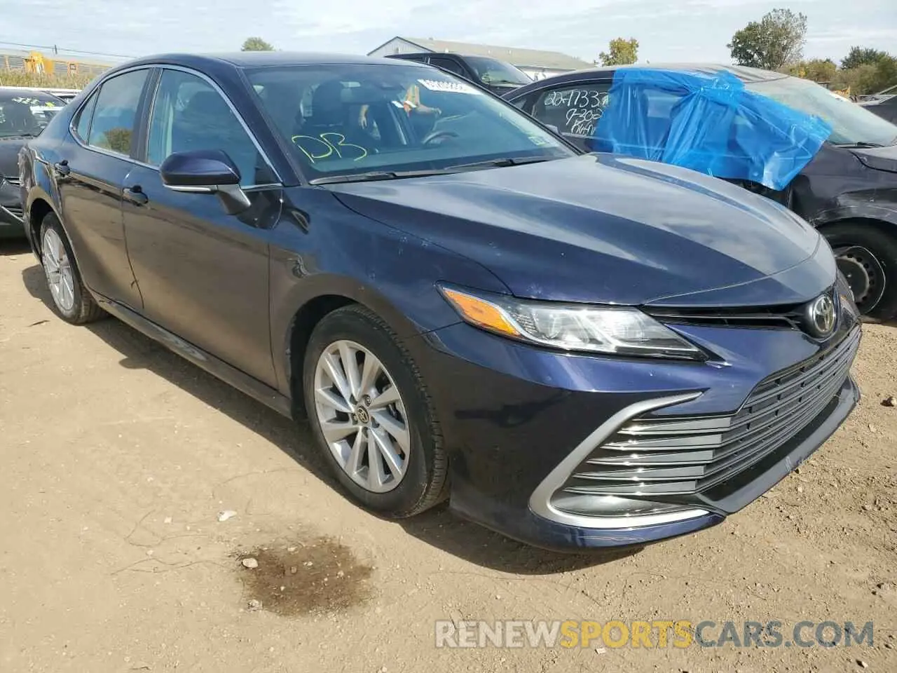1 Фотография поврежденного автомобиля 4T1R11AK3MU531374 TOYOTA CAMRY 2021