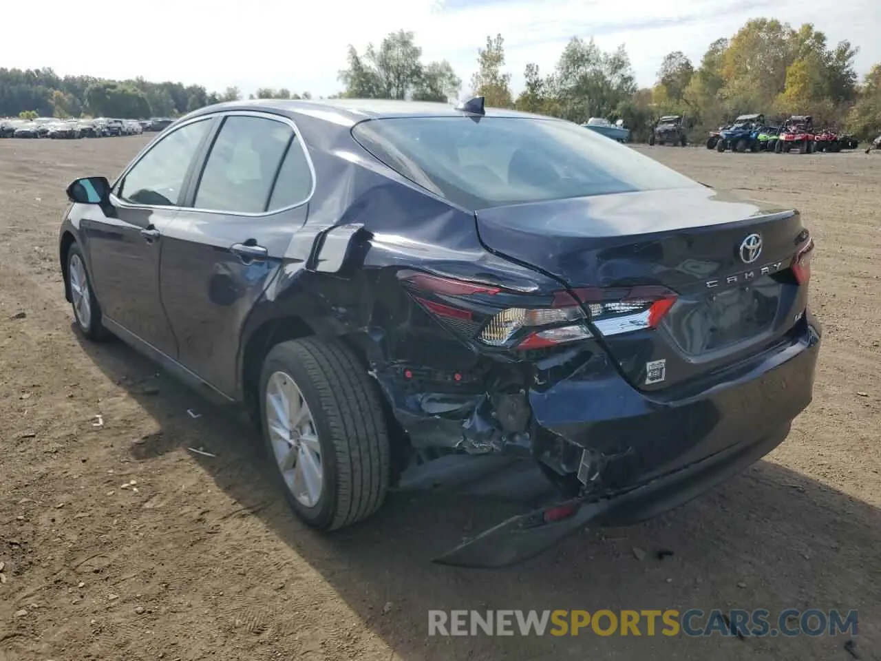 3 Фотография поврежденного автомобиля 4T1R11AK3MU531374 TOYOTA CAMRY 2021