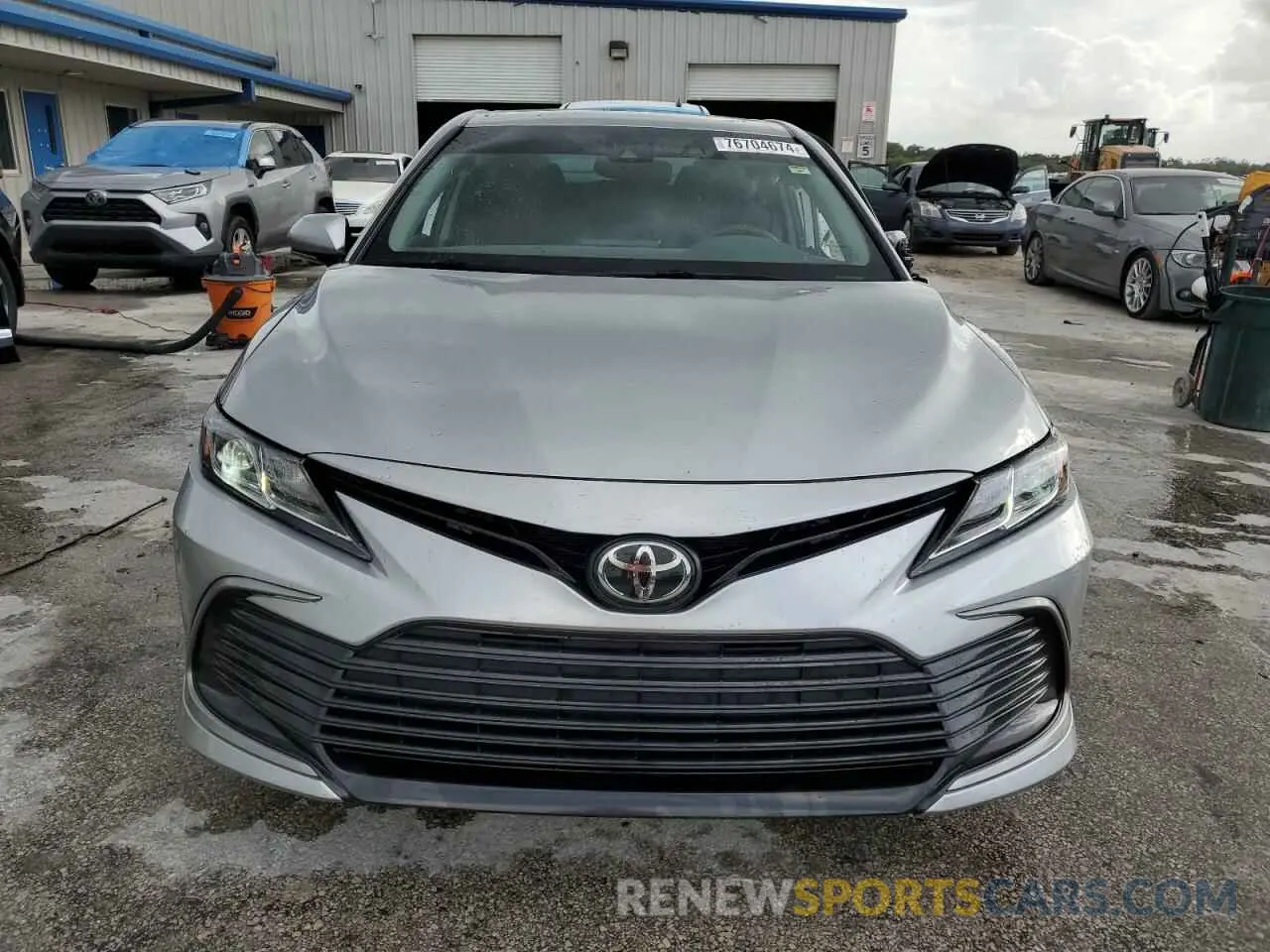 5 Photograph of a damaged car 4T1R11AK4MU591339 TOYOTA CAMRY 2021