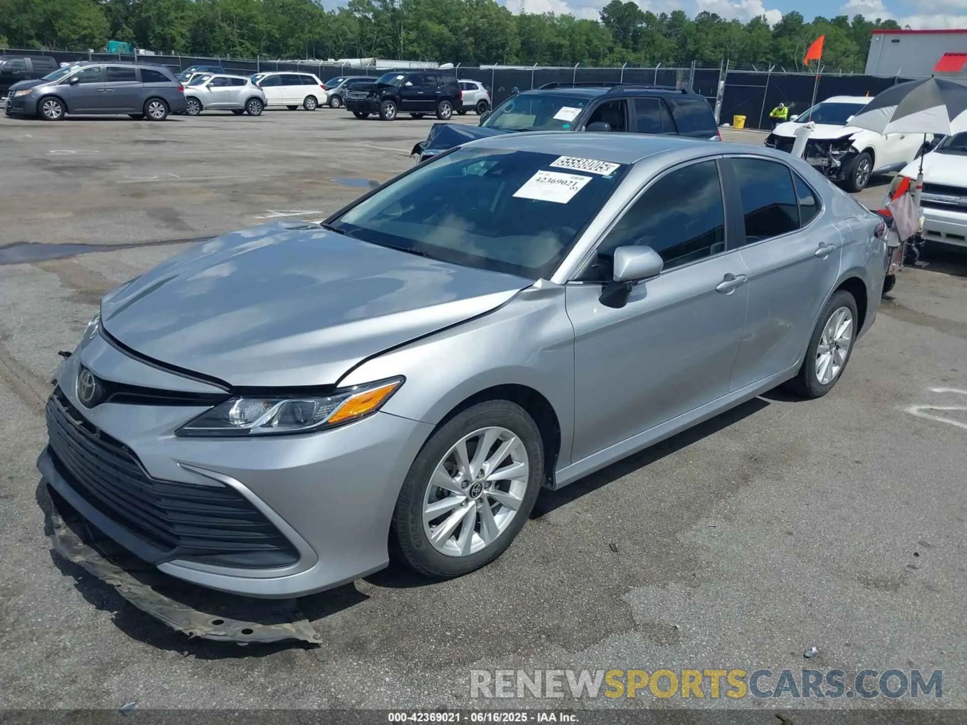 2 Photograph of a damaged car 4T1R11AK5MU433866 TOYOTA CAMRY 2021