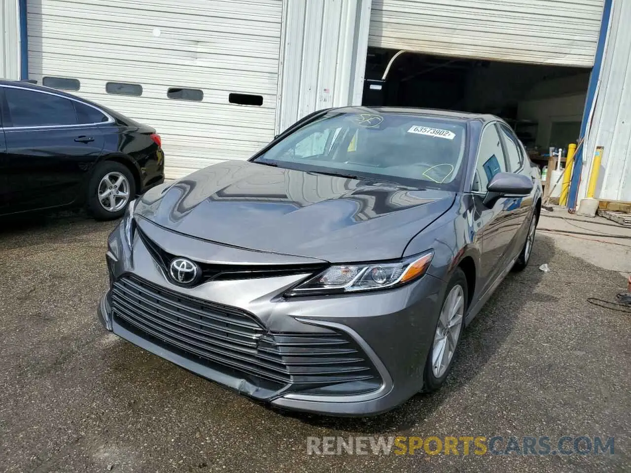 2 Фотография поврежденного автомобиля 4T1R11AK5MU571830 TOYOTA CAMRY 2021
