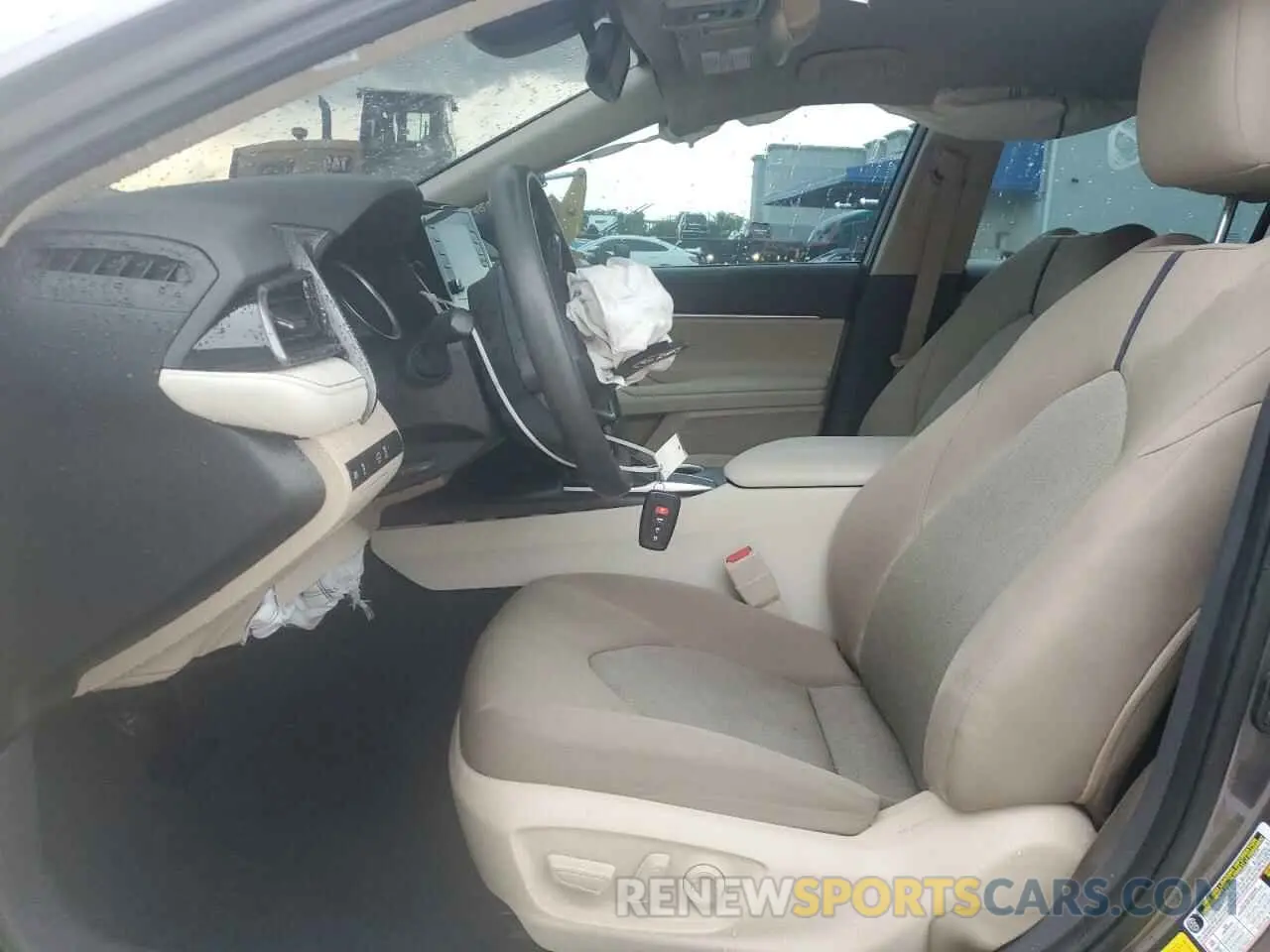 7 Photograph of a damaged car 4T1R11AK7MU452144 TOYOTA CAMRY 2021