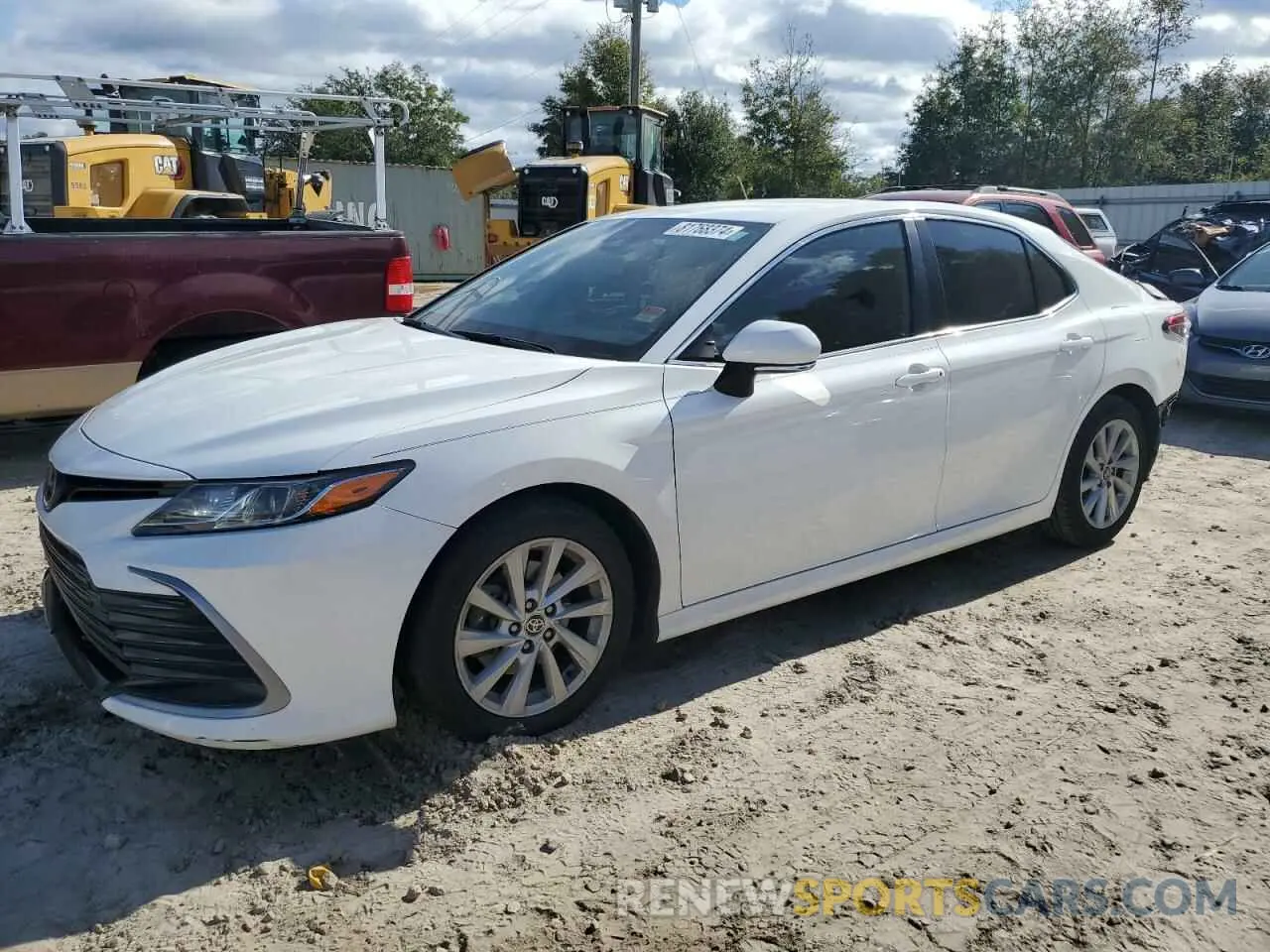 1 Фотография поврежденного автомобиля 4T1R11AK8MU452542 TOYOTA CAMRY 2021