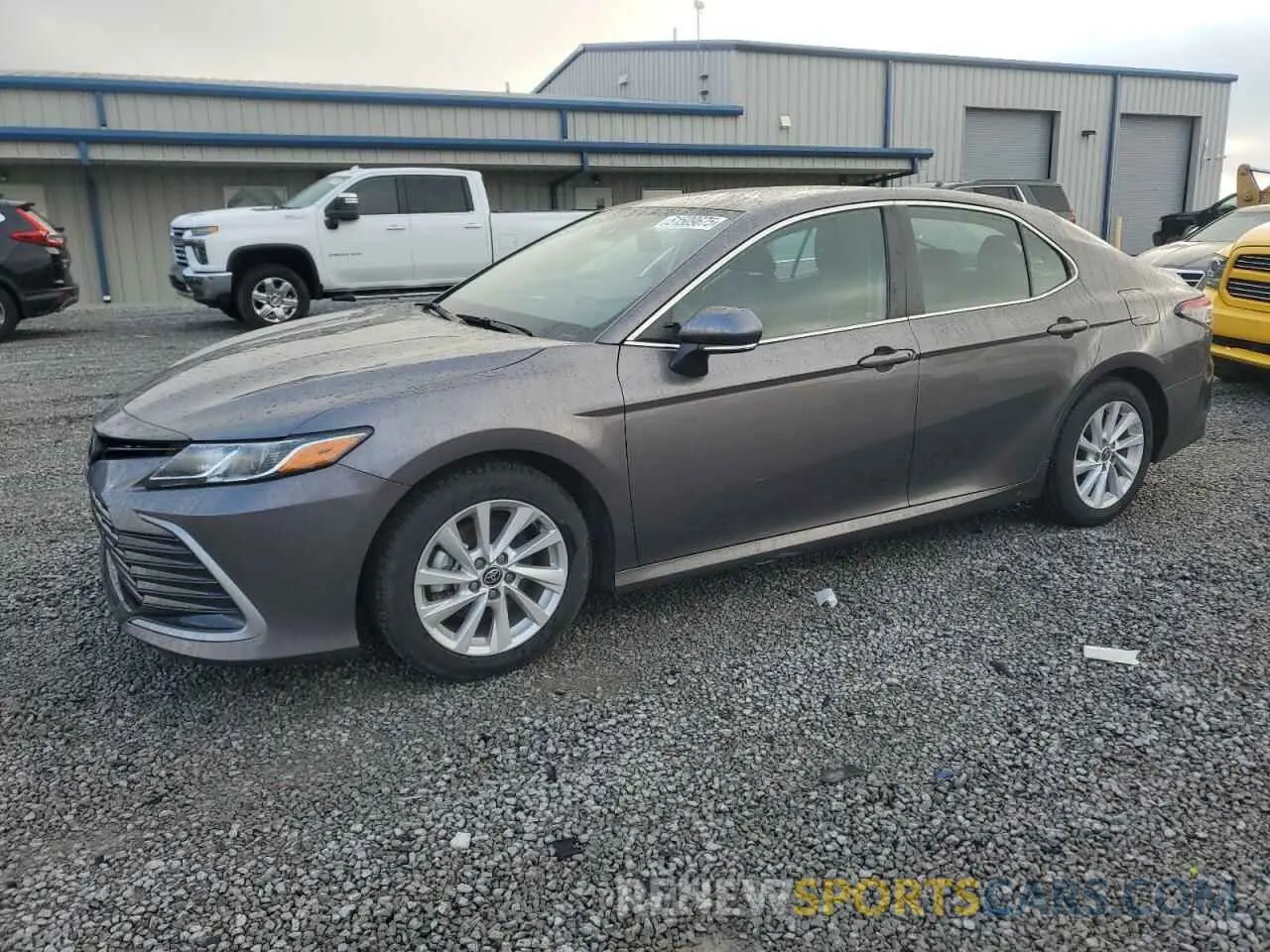 1 Photograph of a damaged car 4T1R11AK8MU495567 TOYOTA CAMRY 2021
