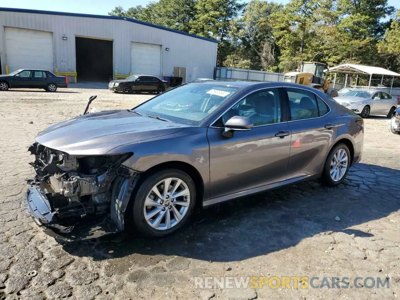 1 Фотография поврежденного автомобиля 4T1R11AKXMU451120 TOYOTA CAMRY 2021