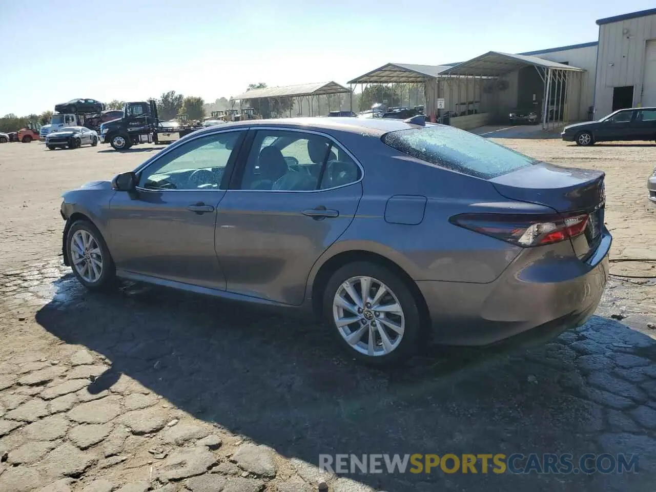 2 Фотография поврежденного автомобиля 4T1R11AKXMU451120 TOYOTA CAMRY 2021