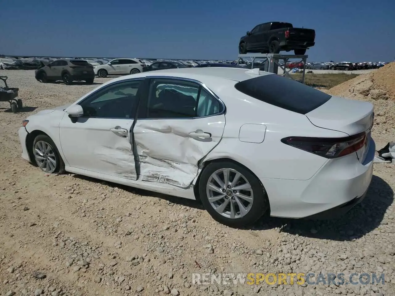 2 Фотография поврежденного автомобиля 4T1R11AKXMU578806 TOYOTA CAMRY 2021