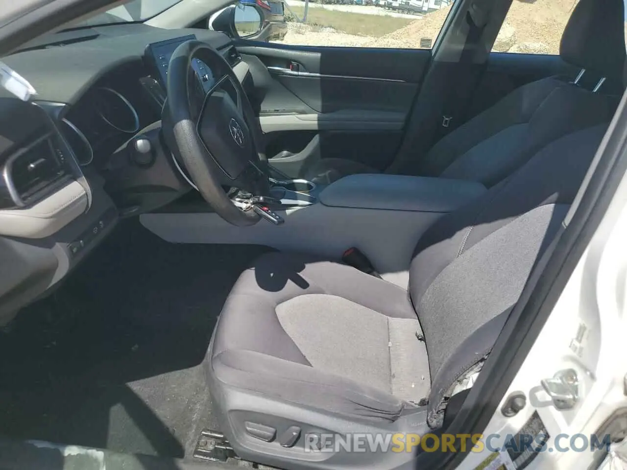 7 Фотография поврежденного автомобиля 4T1R11AKXMU578806 TOYOTA CAMRY 2021