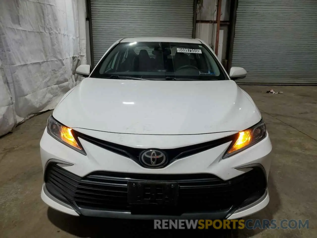 5 Фотография поврежденного автомобиля 4T1R11AKXMU607673 TOYOTA CAMRY 2021