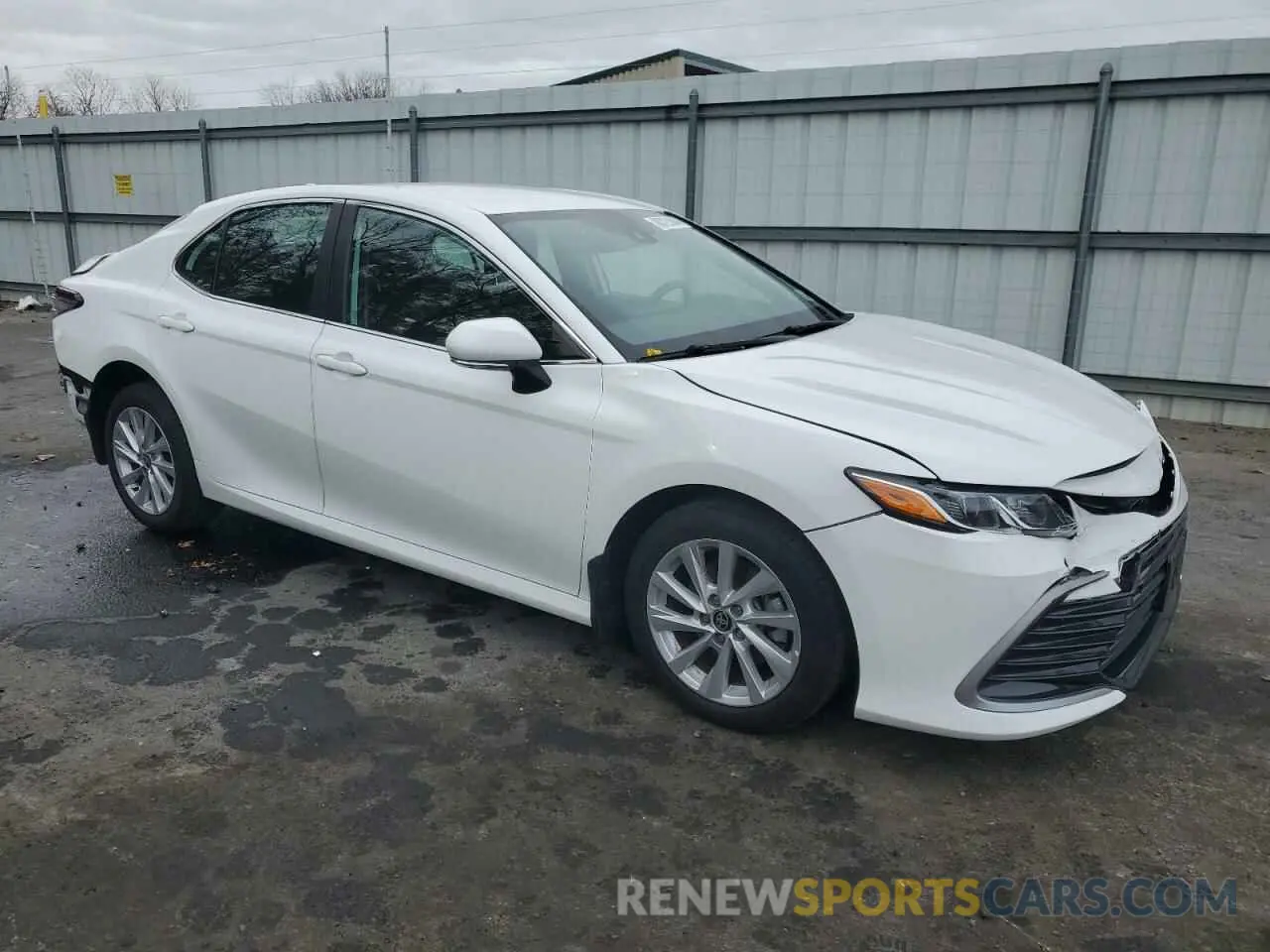 4 Фотография поврежденного автомобиля 4T1R11BK5MU020439 TOYOTA CAMRY 2021