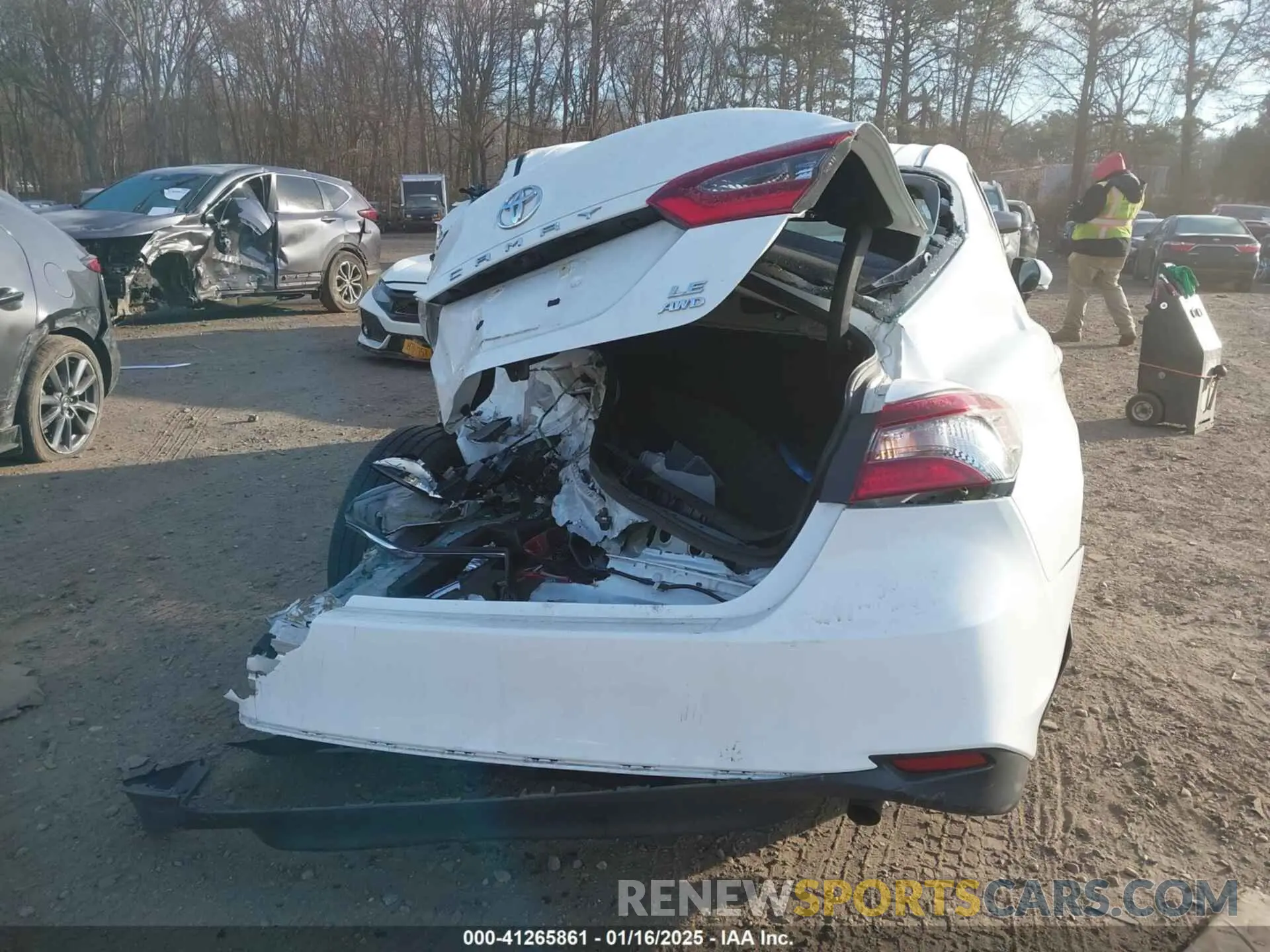 16 Фотография поврежденного автомобиля 4T1R11BK6MU034902 TOYOTA CAMRY 2021
