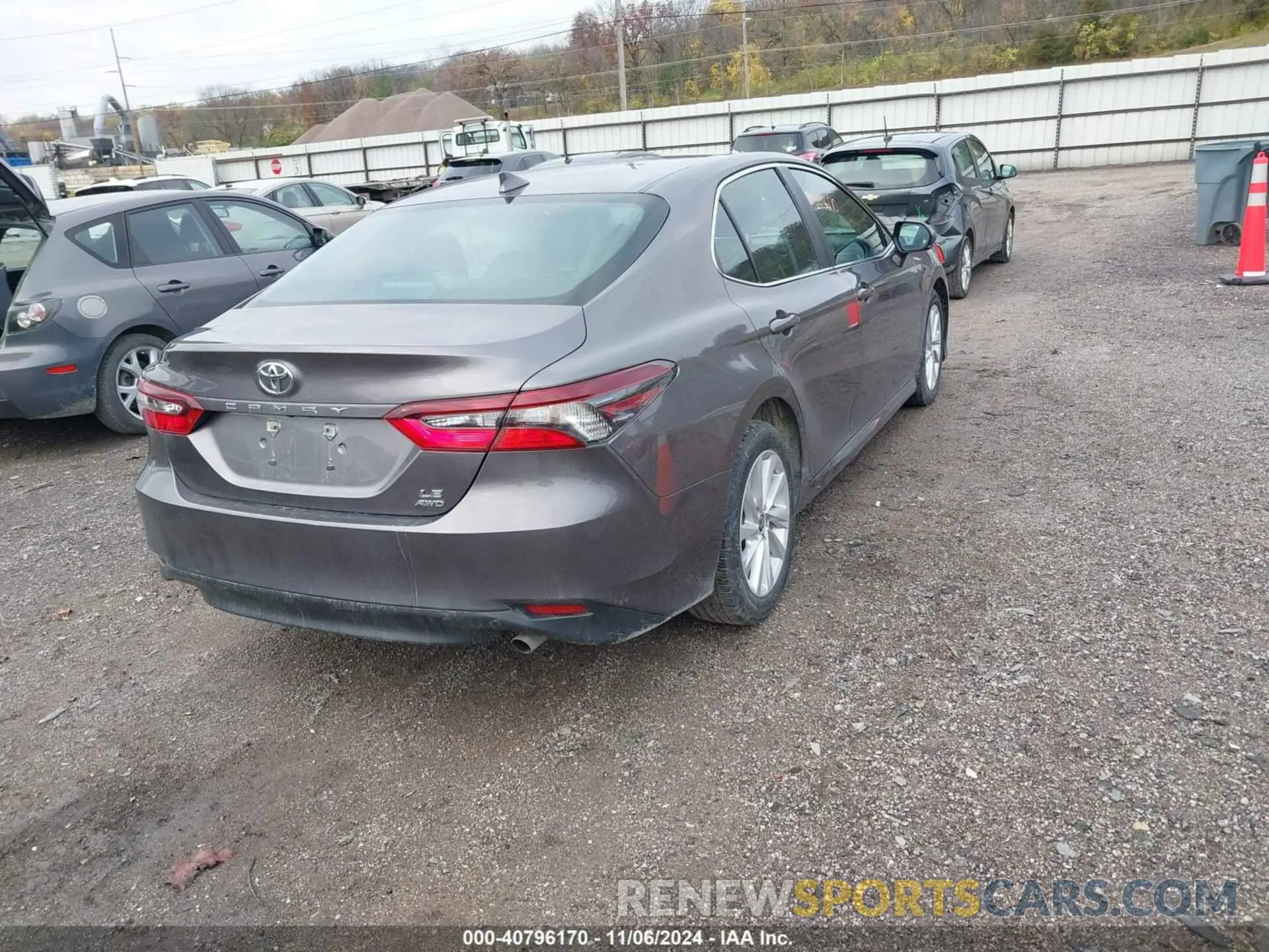4 Фотография поврежденного автомобиля 4T1R11BK7MU039395 TOYOTA CAMRY 2021