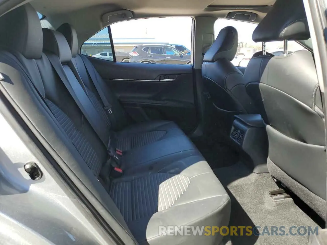 10 Photograph of a damaged car 4T1S11AK4MU578060 TOYOTA CAMRY 2021