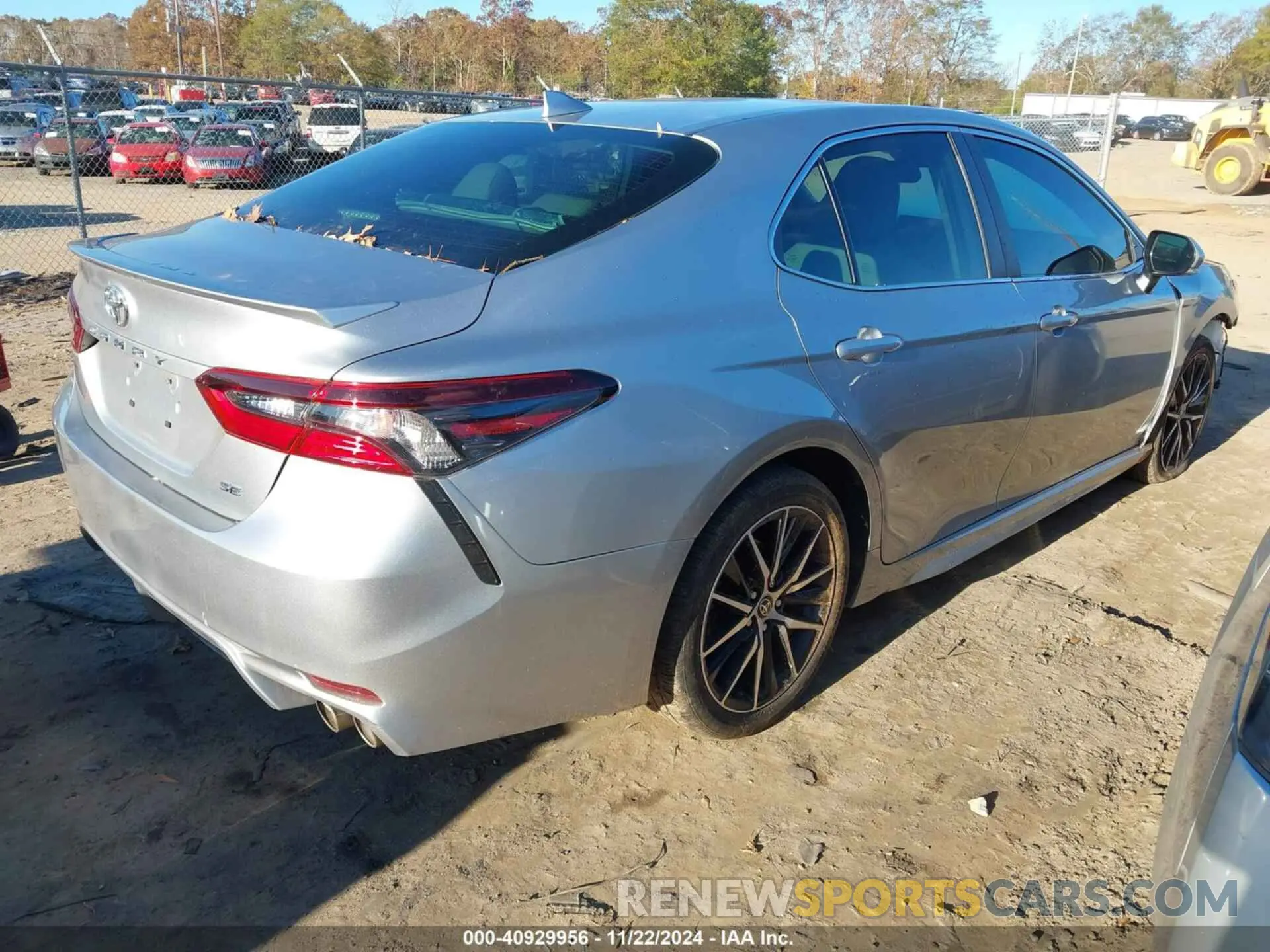 4 Фотография поврежденного автомобиля 4T1S11AK8MU562430 TOYOTA CAMRY 2021