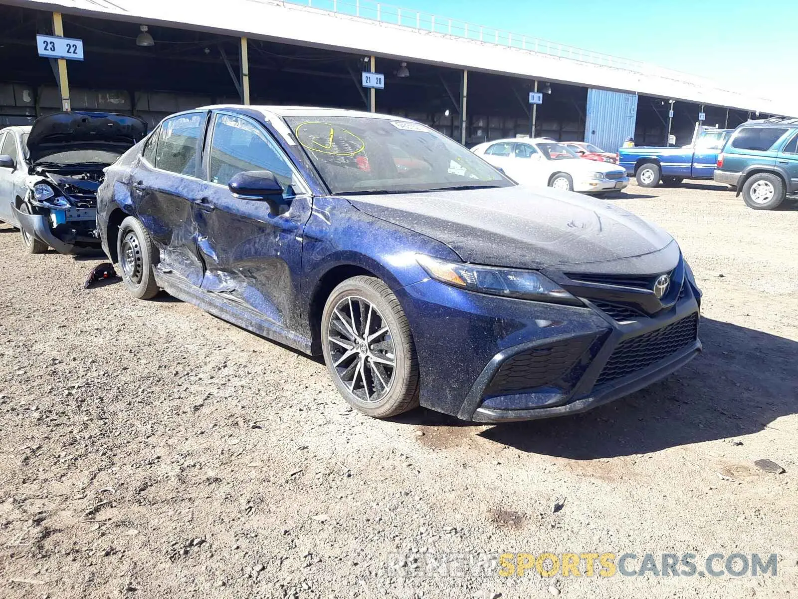 1 Photograph of a damaged car 4T1S11AK8MU613537 TOYOTA CAMRY 2021
