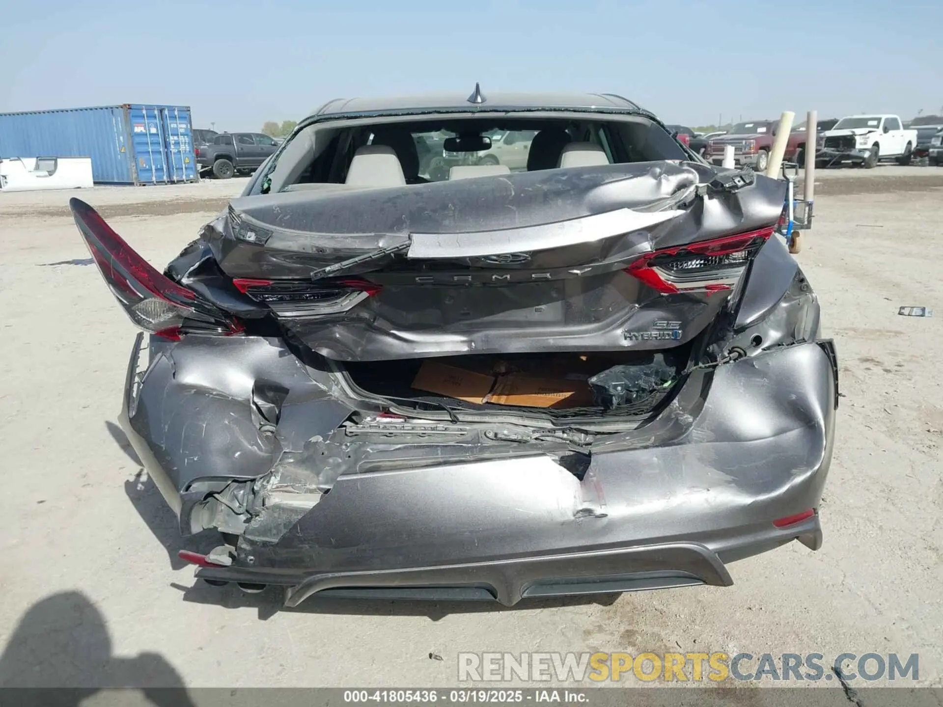 16 Photograph of a damaged car 4T1S31AK0MU023701 TOYOTA CAMRY 2021