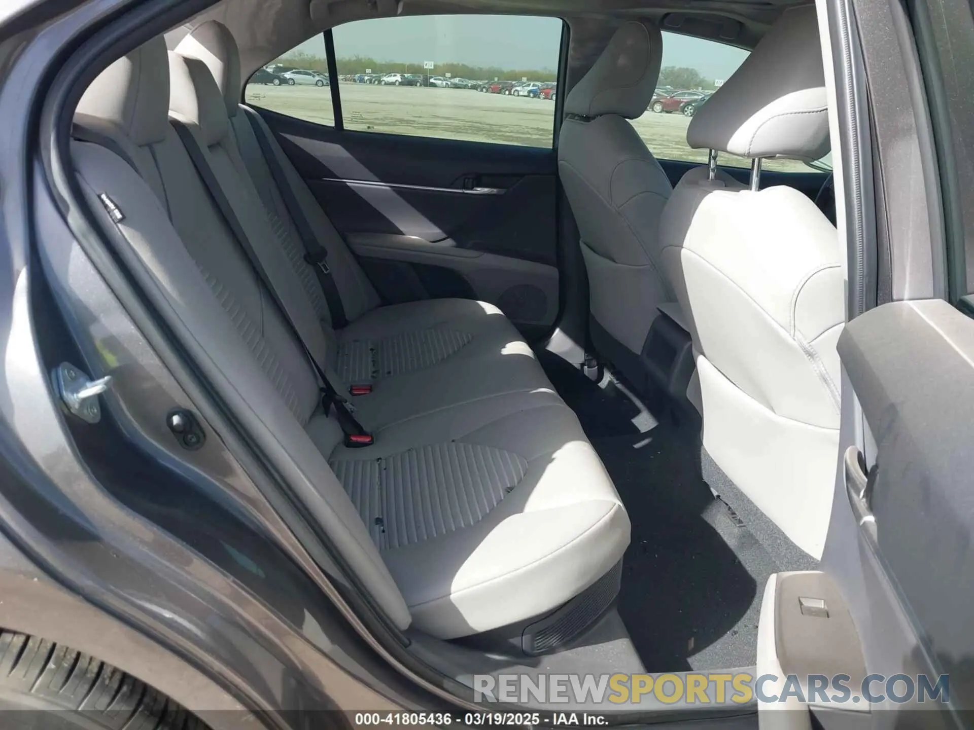 8 Photograph of a damaged car 4T1S31AK0MU023701 TOYOTA CAMRY 2021