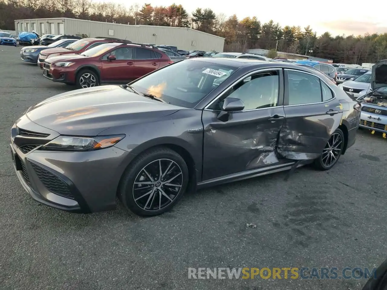 1 Photograph of a damaged car 4T1S31AK2MU568590 TOYOTA CAMRY 2021