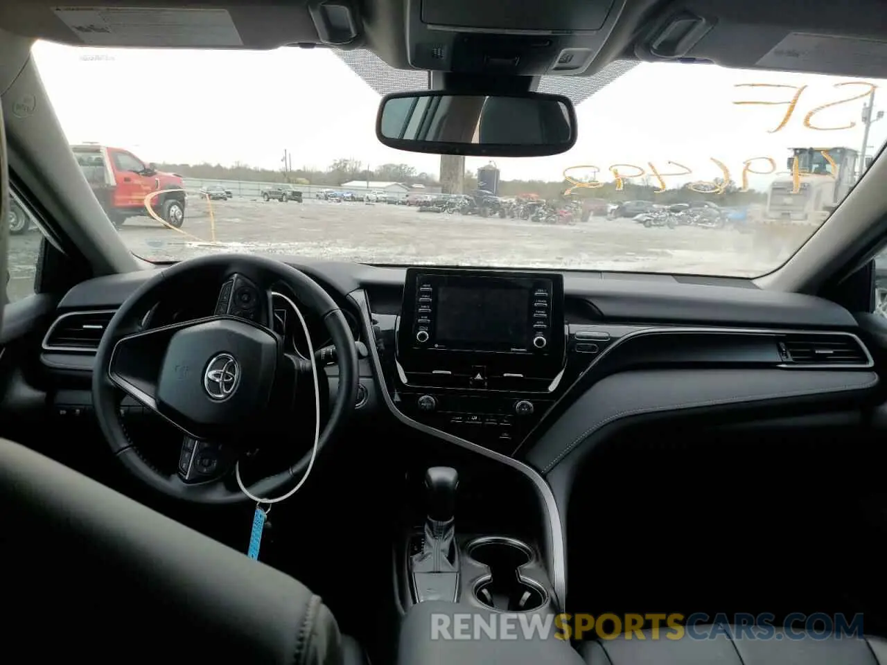 8 Фотография поврежденного автомобиля 4T1T11AK0MU496492 TOYOTA CAMRY 2021