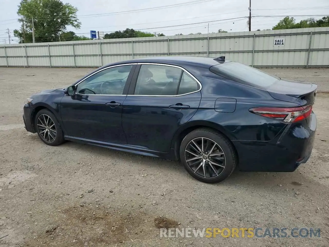 2 Photograph of a damaged car 4T1T11AK0MU536473 TOYOTA CAMRY 2021