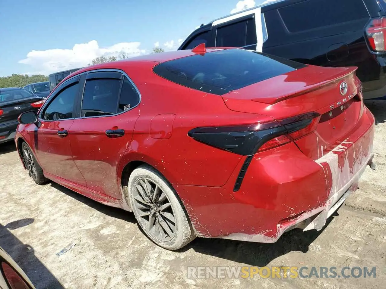 2 Photograph of a damaged car 4T1T11AK1MU405455 TOYOTA CAMRY 2021
