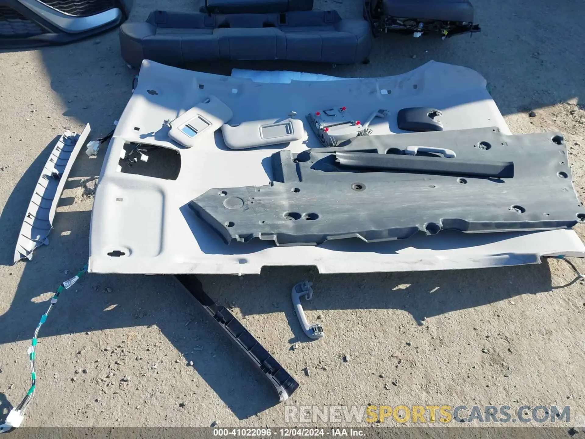 18 Фотография поврежденного автомобиля 4T1T11AK1MU485775 TOYOTA CAMRY 2021