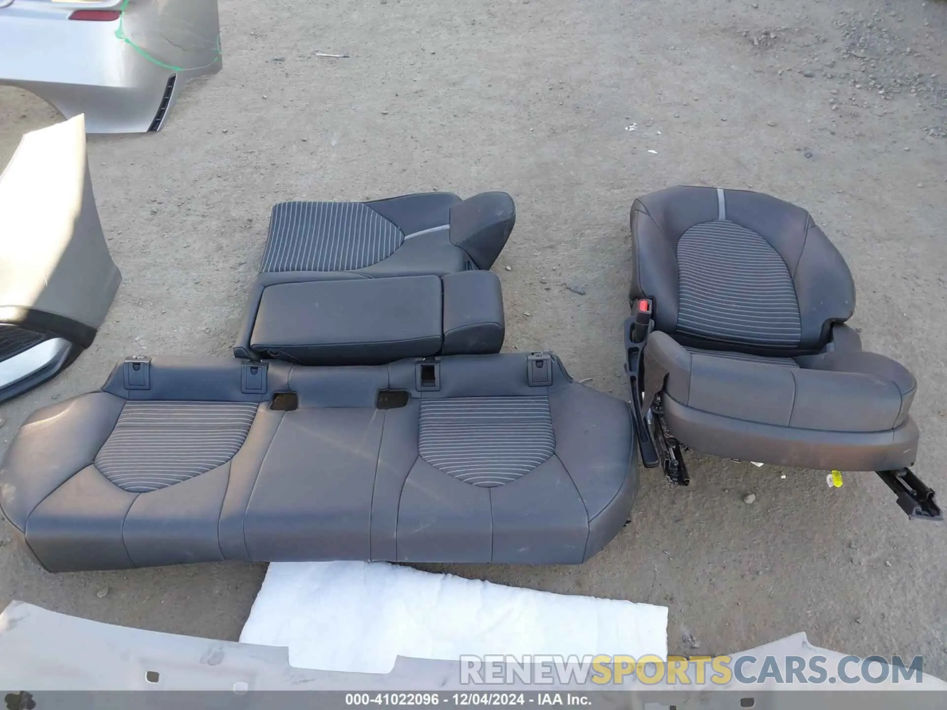 19 Фотография поврежденного автомобиля 4T1T11AK1MU485775 TOYOTA CAMRY 2021