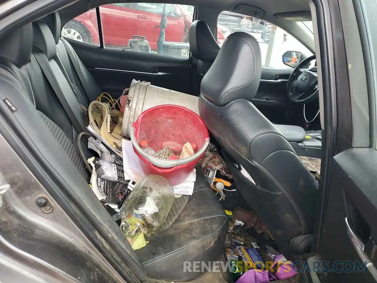 10 Photograph of a damaged car 4T1T11AK1MU494136 TOYOTA CAMRY 2021