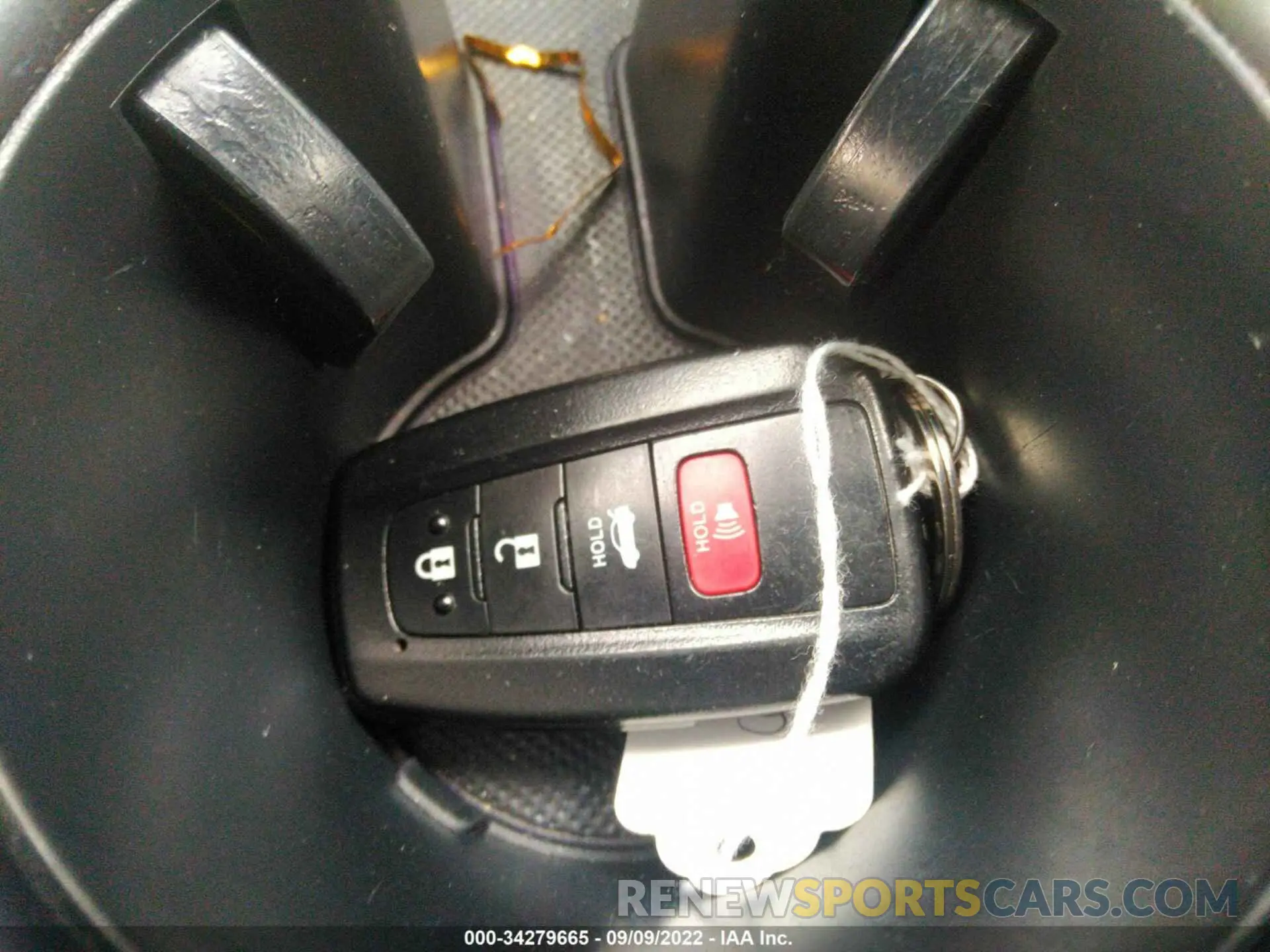 11 Фотография поврежденного автомобиля 4T1T11AK1MU529371 TOYOTA CAMRY 2021