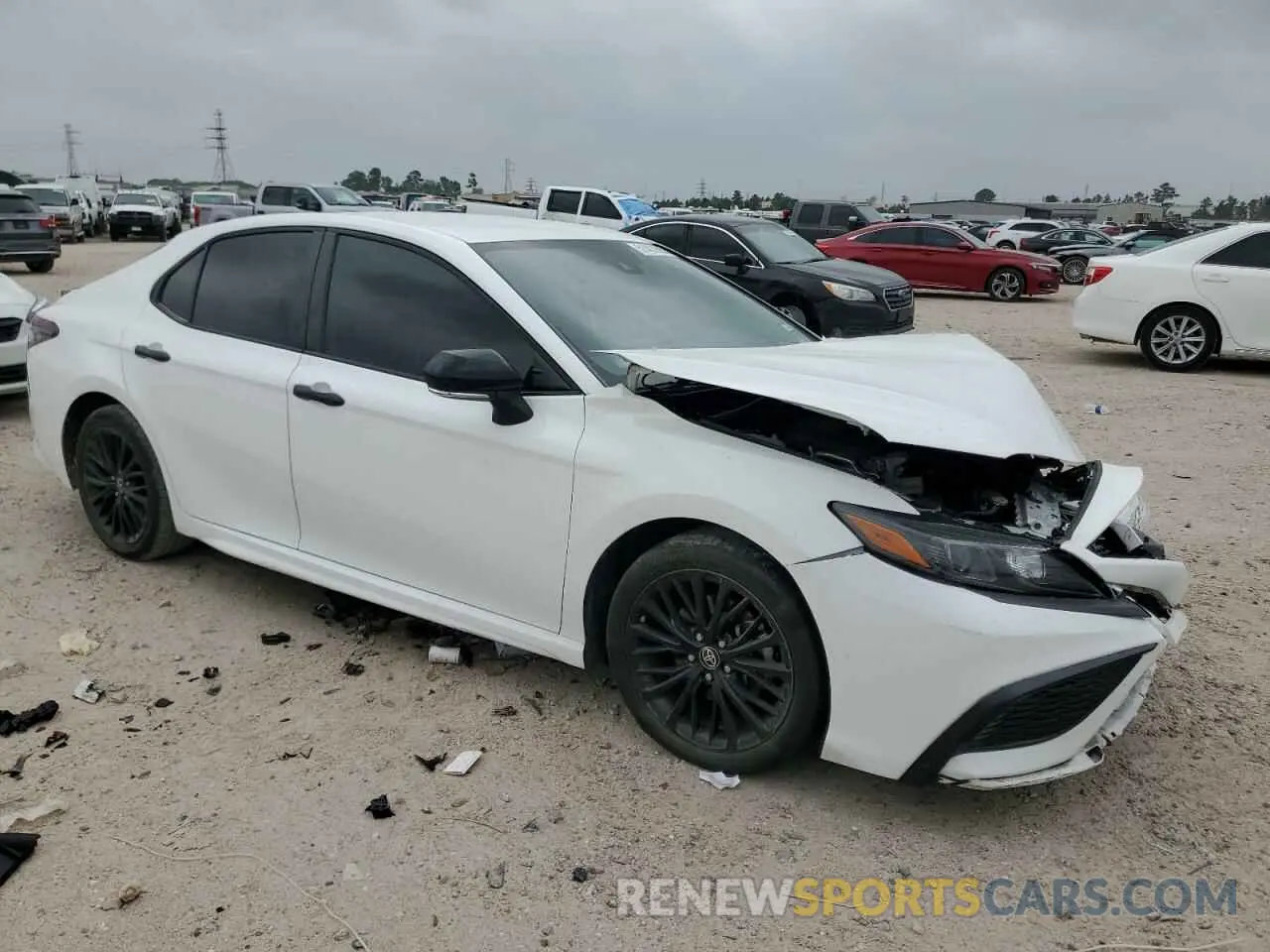 4 Photograph of a damaged car 4T1T11AK2MU493643 TOYOTA CAMRY 2021