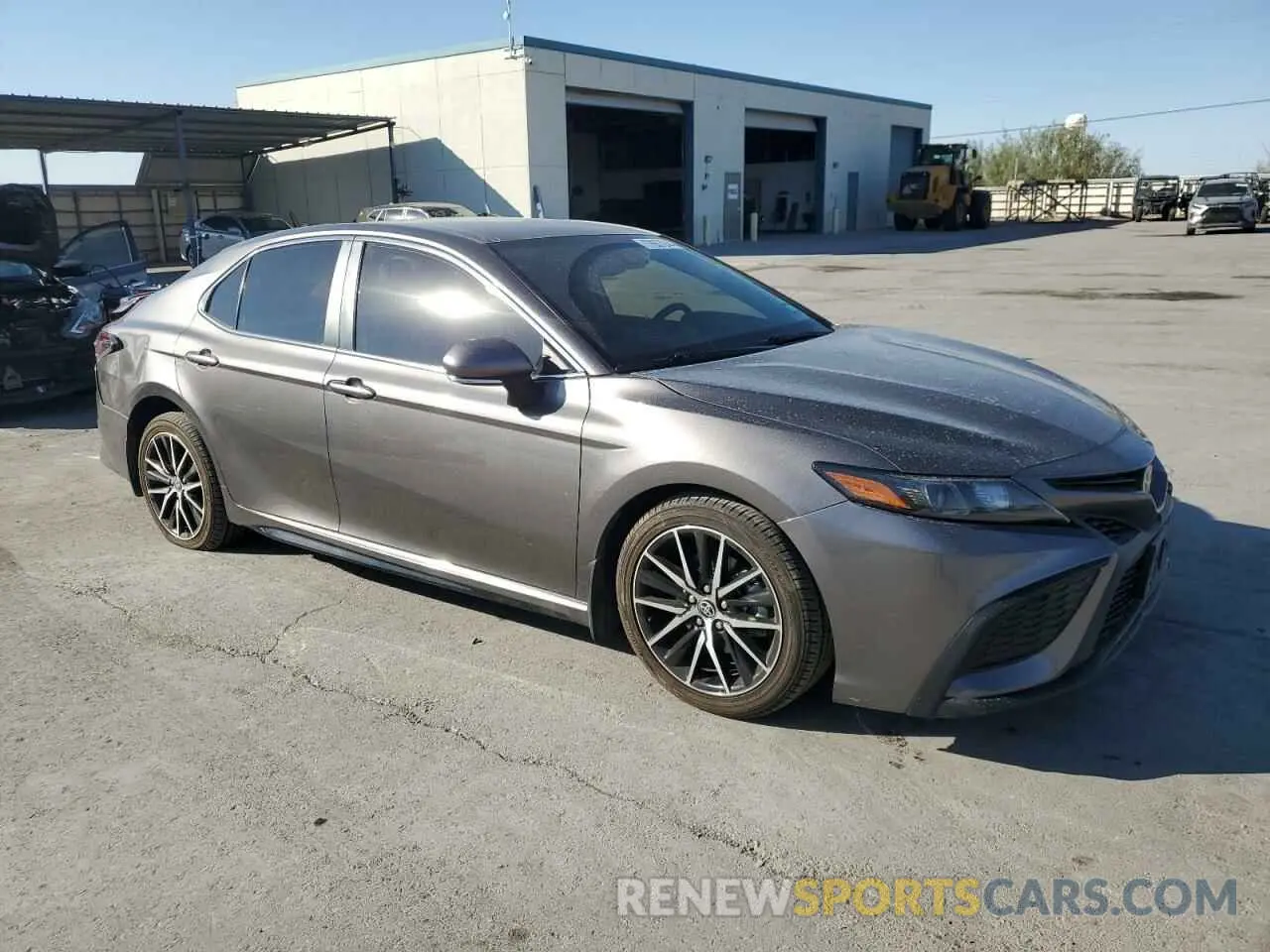 4 Фотография поврежденного автомобиля 4T1T11AK2MU551640 TOYOTA CAMRY 2021