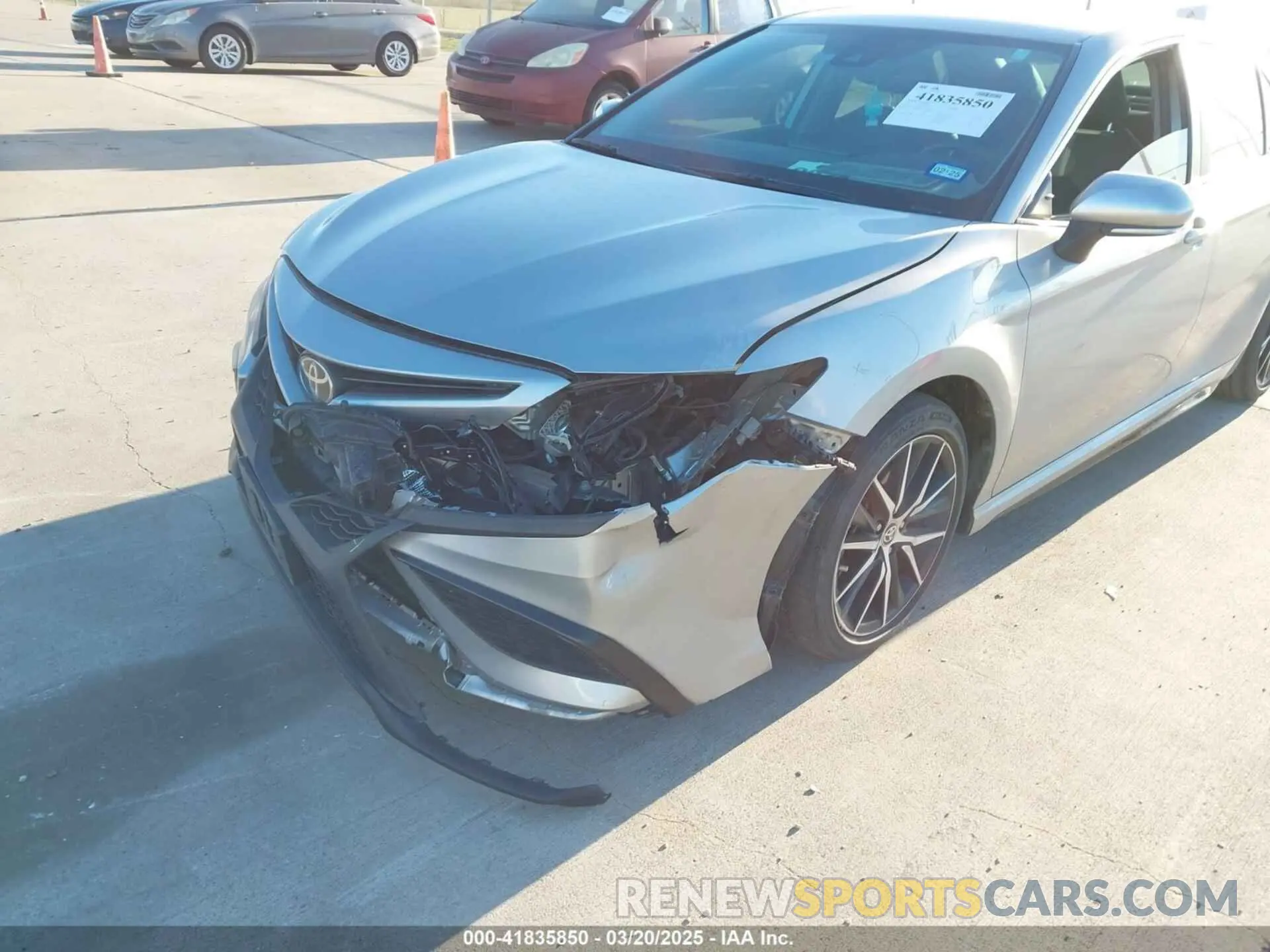 6 Photograph of a damaged car 4T1T11AK3MU431765 TOYOTA CAMRY 2021