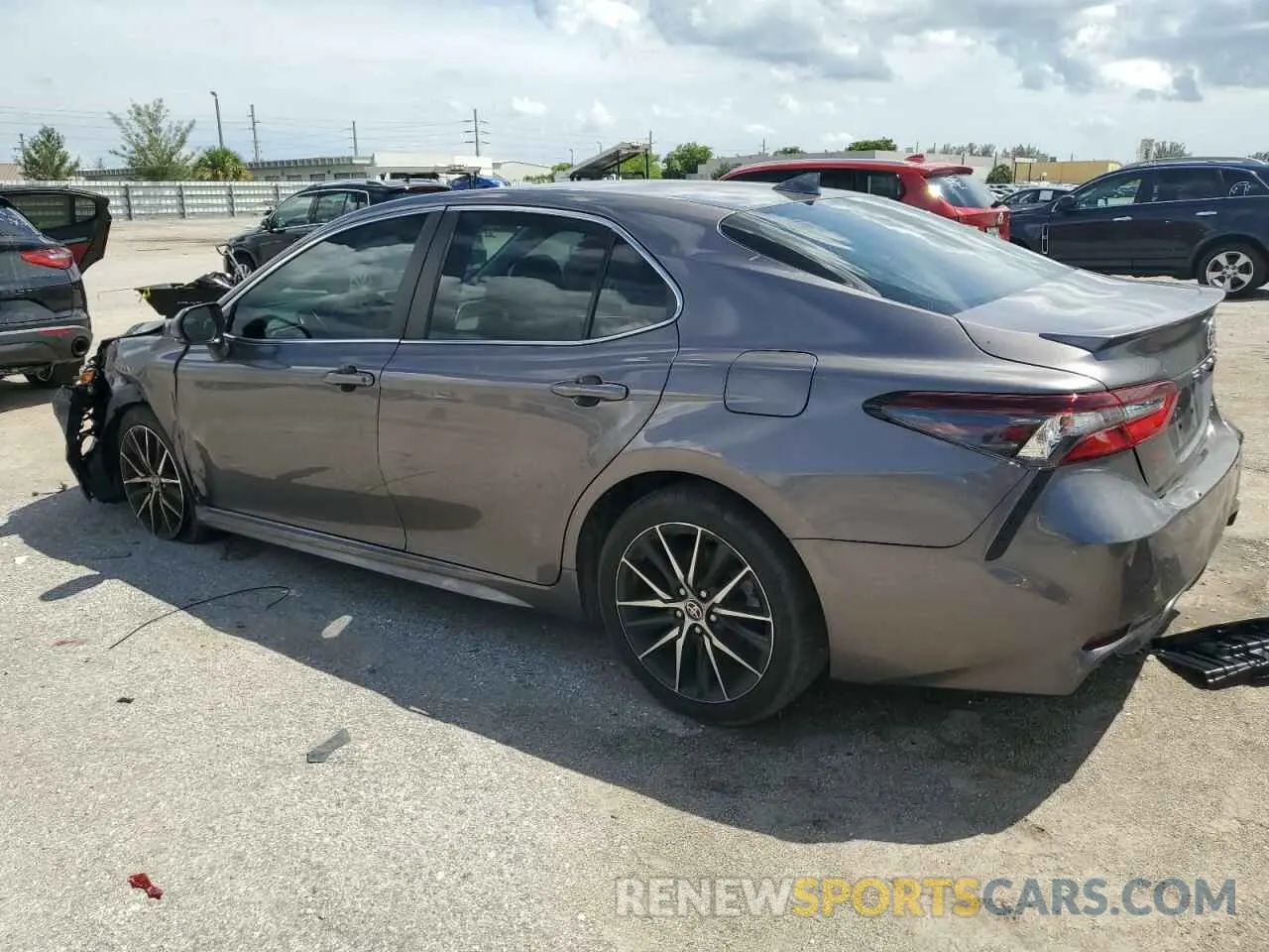 2 Photograph of a damaged car 4T1T11AK3MU605964 TOYOTA CAMRY 2021