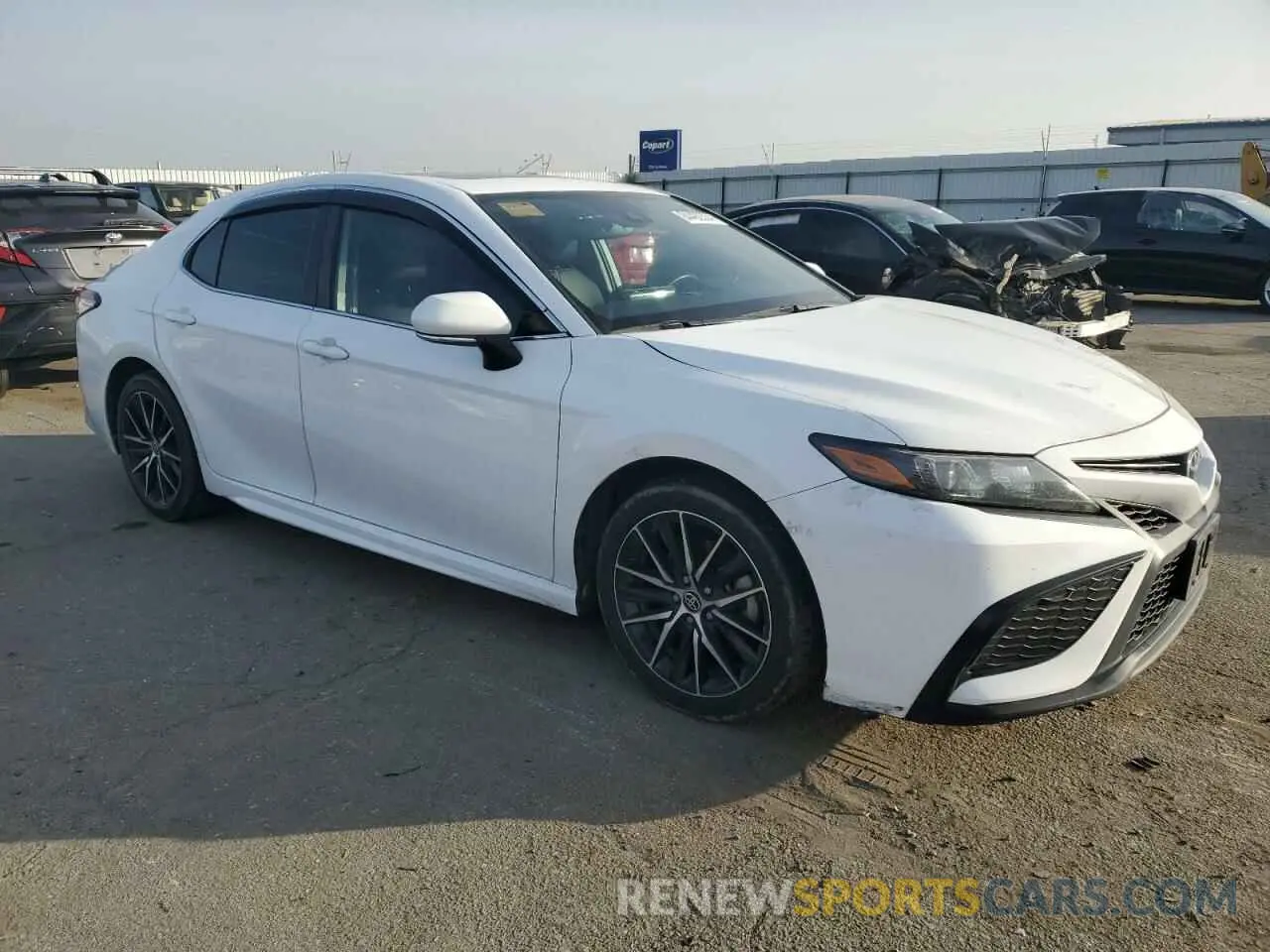 4 Фотография поврежденного автомобиля 4T1T11AK5MU432626 TOYOTA CAMRY 2021