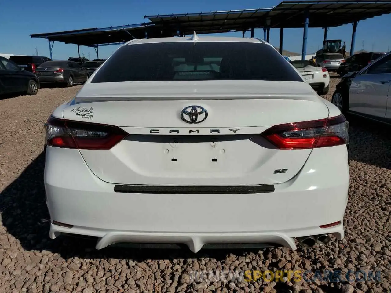 6 Фотография поврежденного автомобиля 4T1T11AK5MU486346 TOYOTA CAMRY 2021