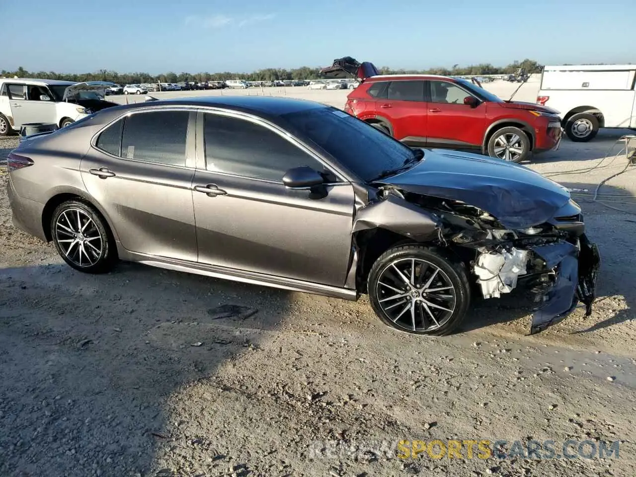 4 Фотография поврежденного автомобиля 4T1T11AK5MU519118 TOYOTA CAMRY 2021
