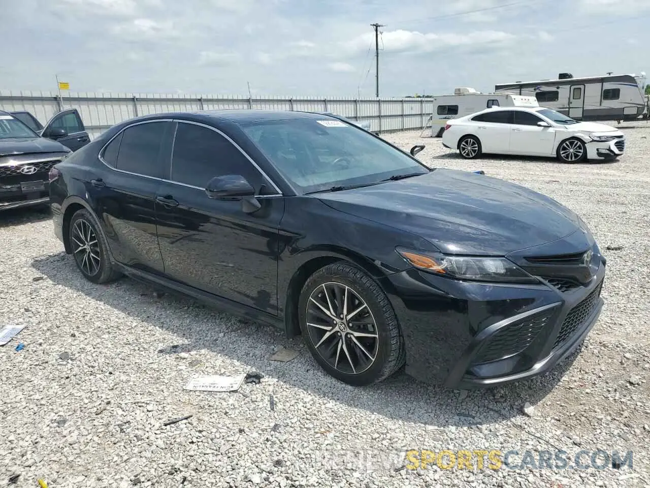 4 Photograph of a damaged car 4T1T11AK6MU441254 TOYOTA CAMRY 2021