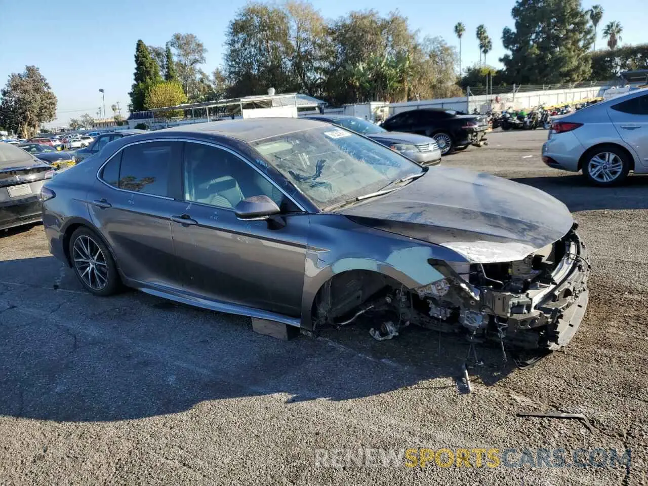 4 Фотография поврежденного автомобиля 4T1T11AK8MU486941 TOYOTA CAMRY 2021