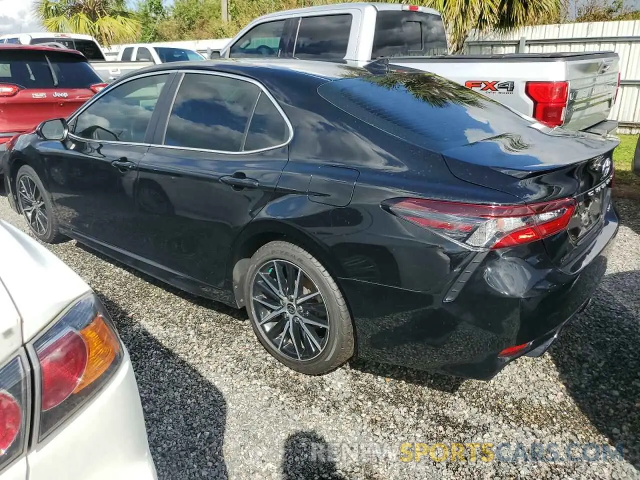 2 Photograph of a damaged car 4T1T11AK8MU529948 TOYOTA CAMRY 2021