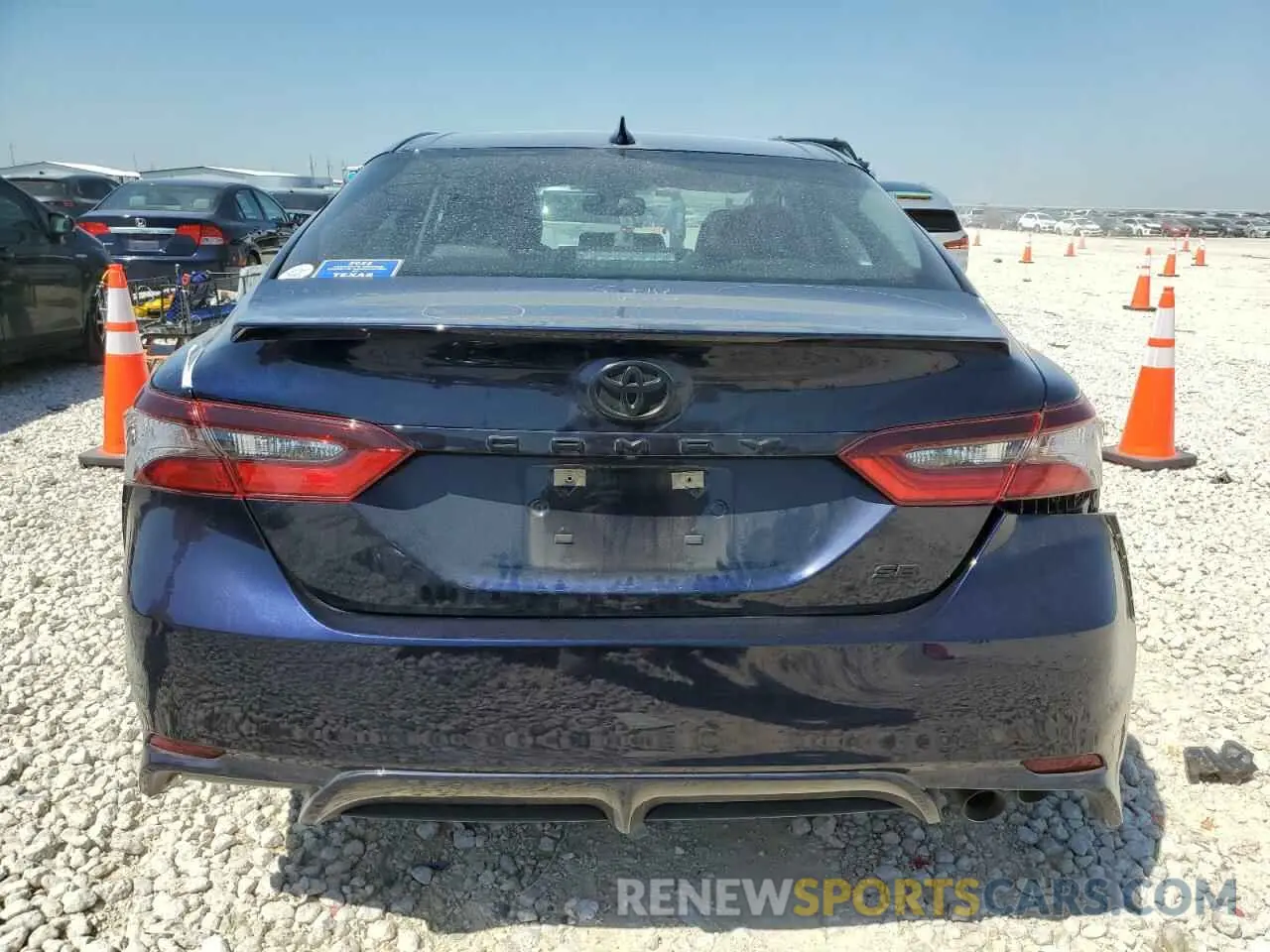 6 Photograph of a damaged car 4T1T11AK8MU575540 TOYOTA CAMRY 2021
