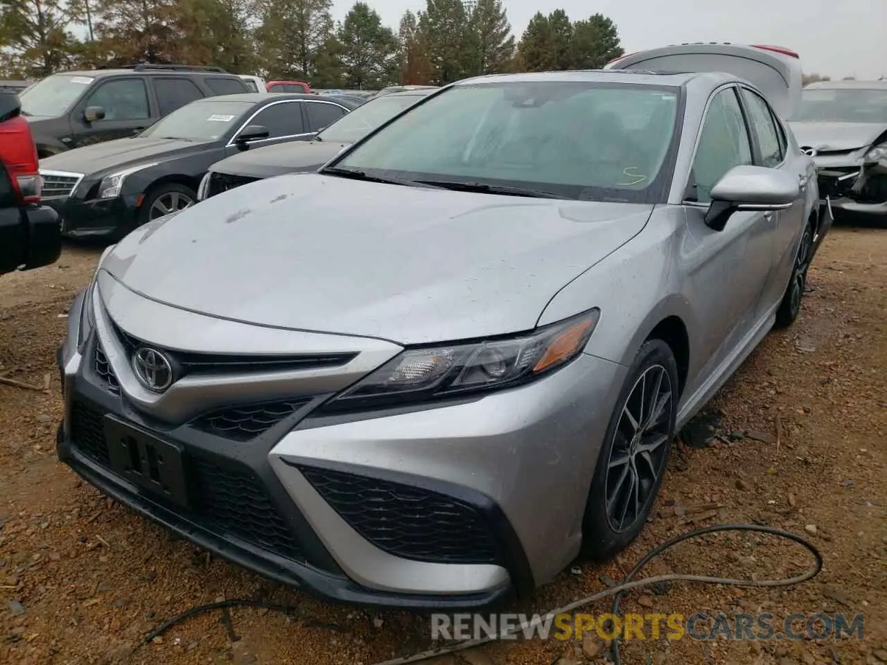 2 Photograph of a damaged car 4T1T11AK8MU613381 TOYOTA CAMRY 2021