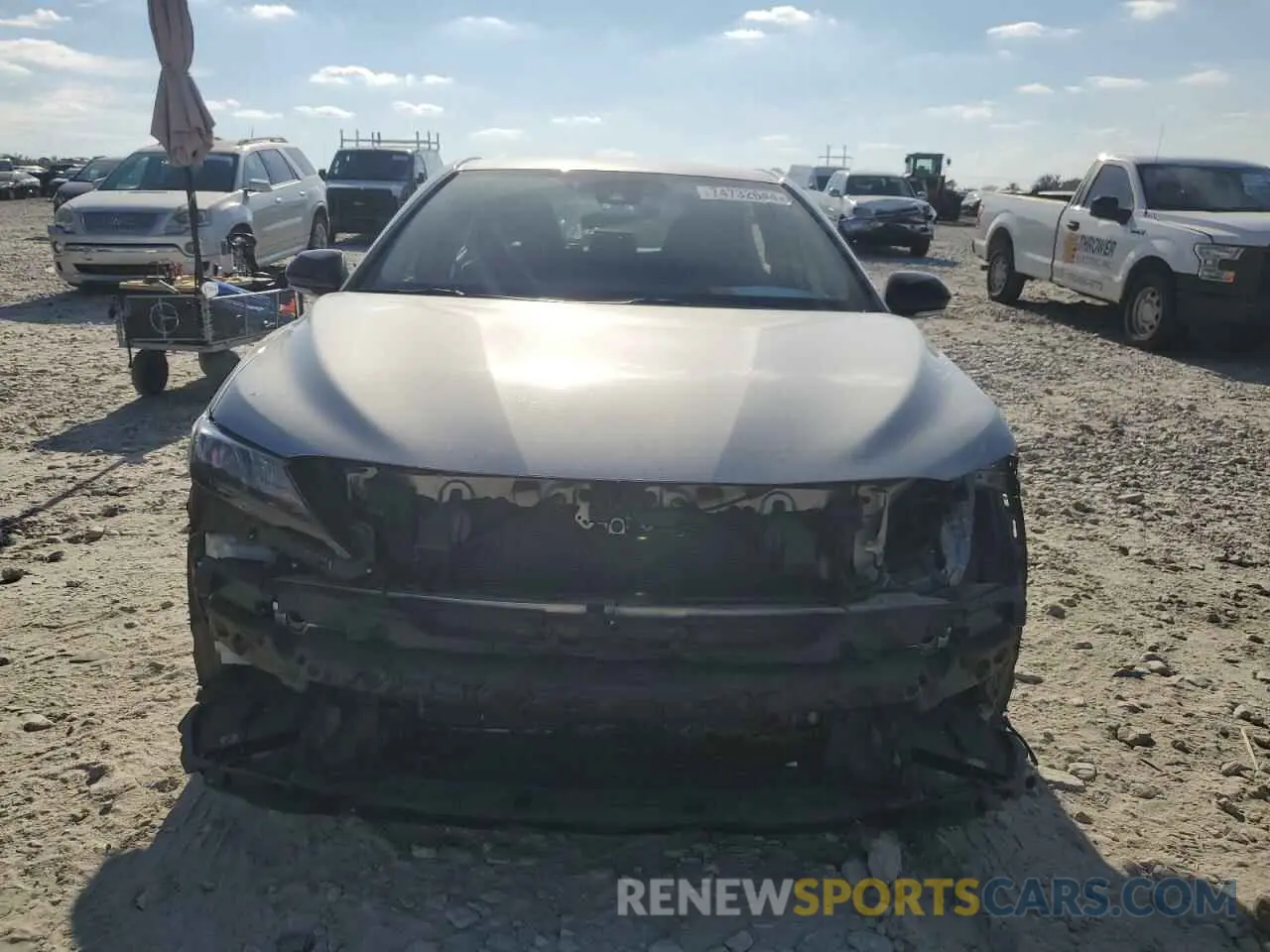 5 Photograph of a damaged car 4T1T11AK9MU423962 TOYOTA CAMRY 2021