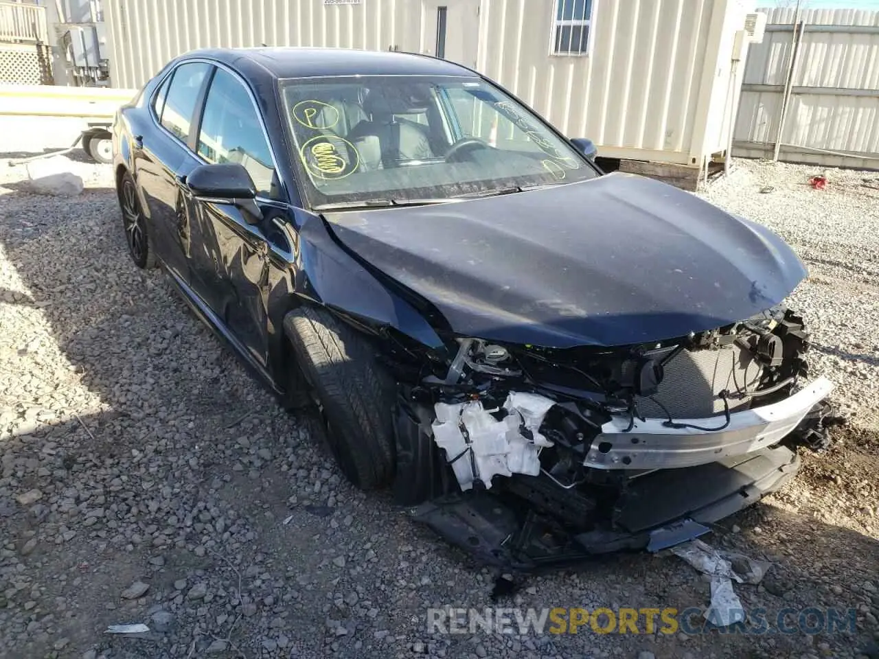 1 Фотография поврежденного автомобиля 4T1T11AK9MU525312 TOYOTA CAMRY 2021