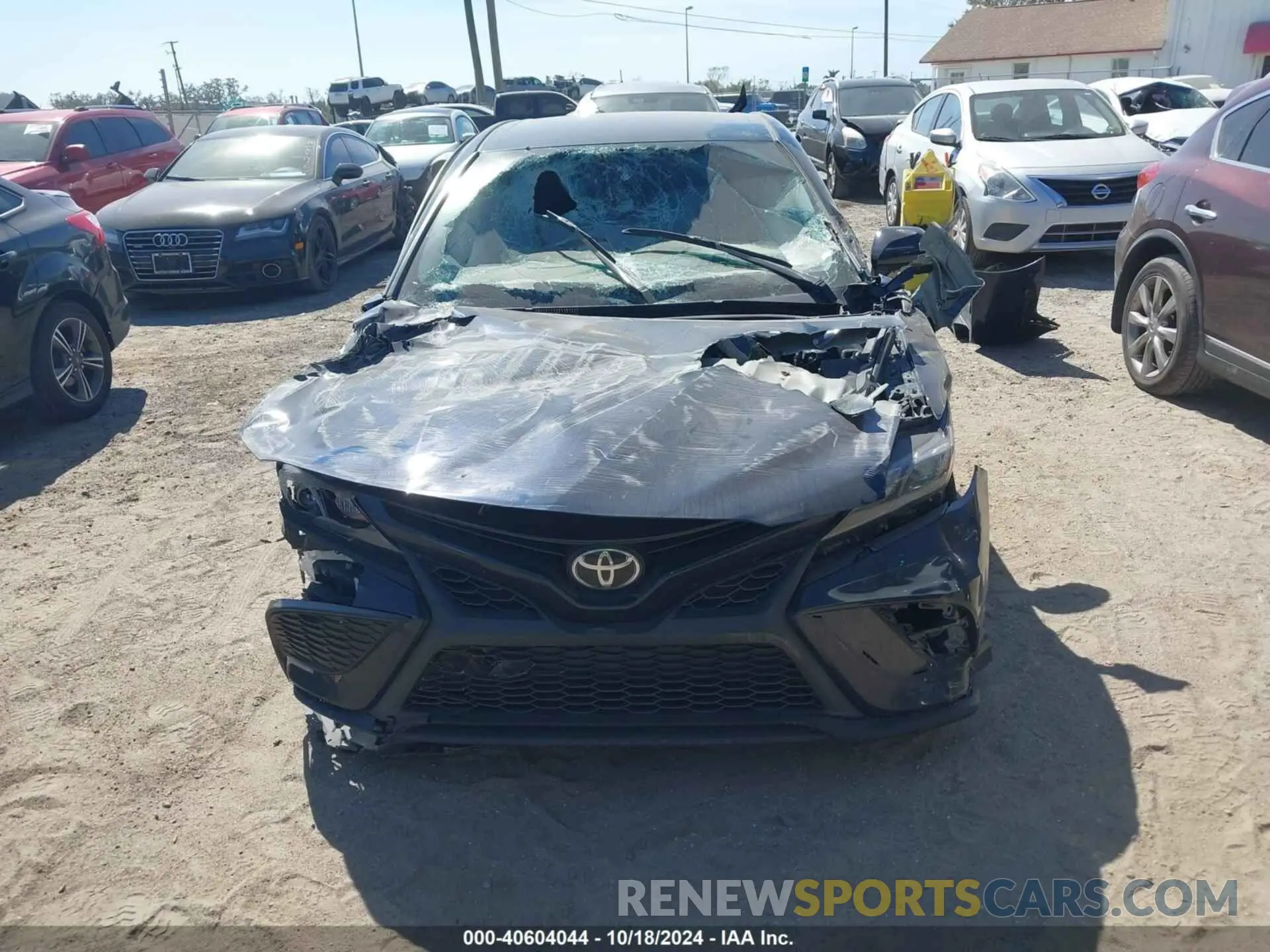 11 Photograph of a damaged car 4T1T11AKXMU580562 TOYOTA CAMRY 2021