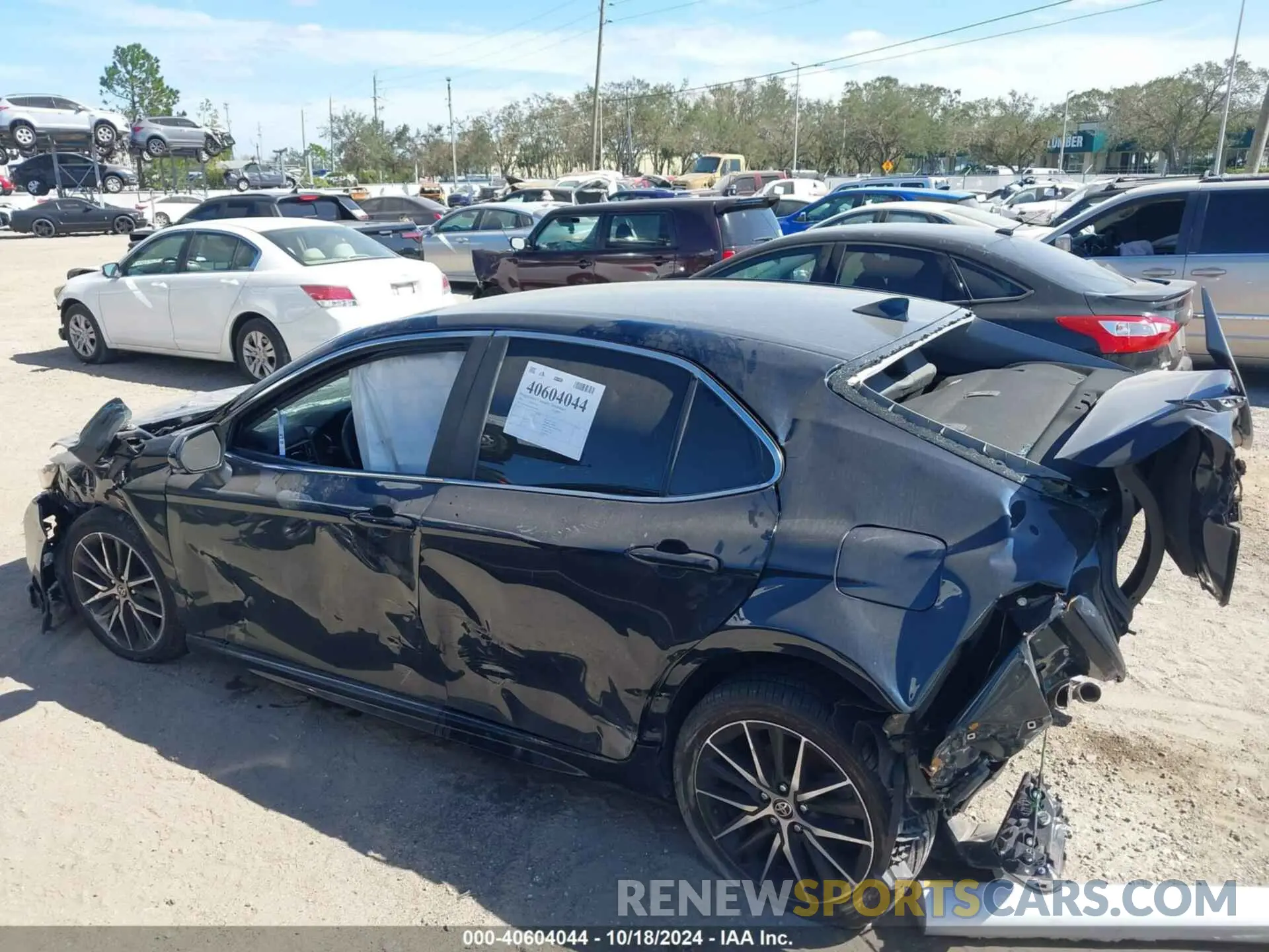 13 Photograph of a damaged car 4T1T11AKXMU580562 TOYOTA CAMRY 2021