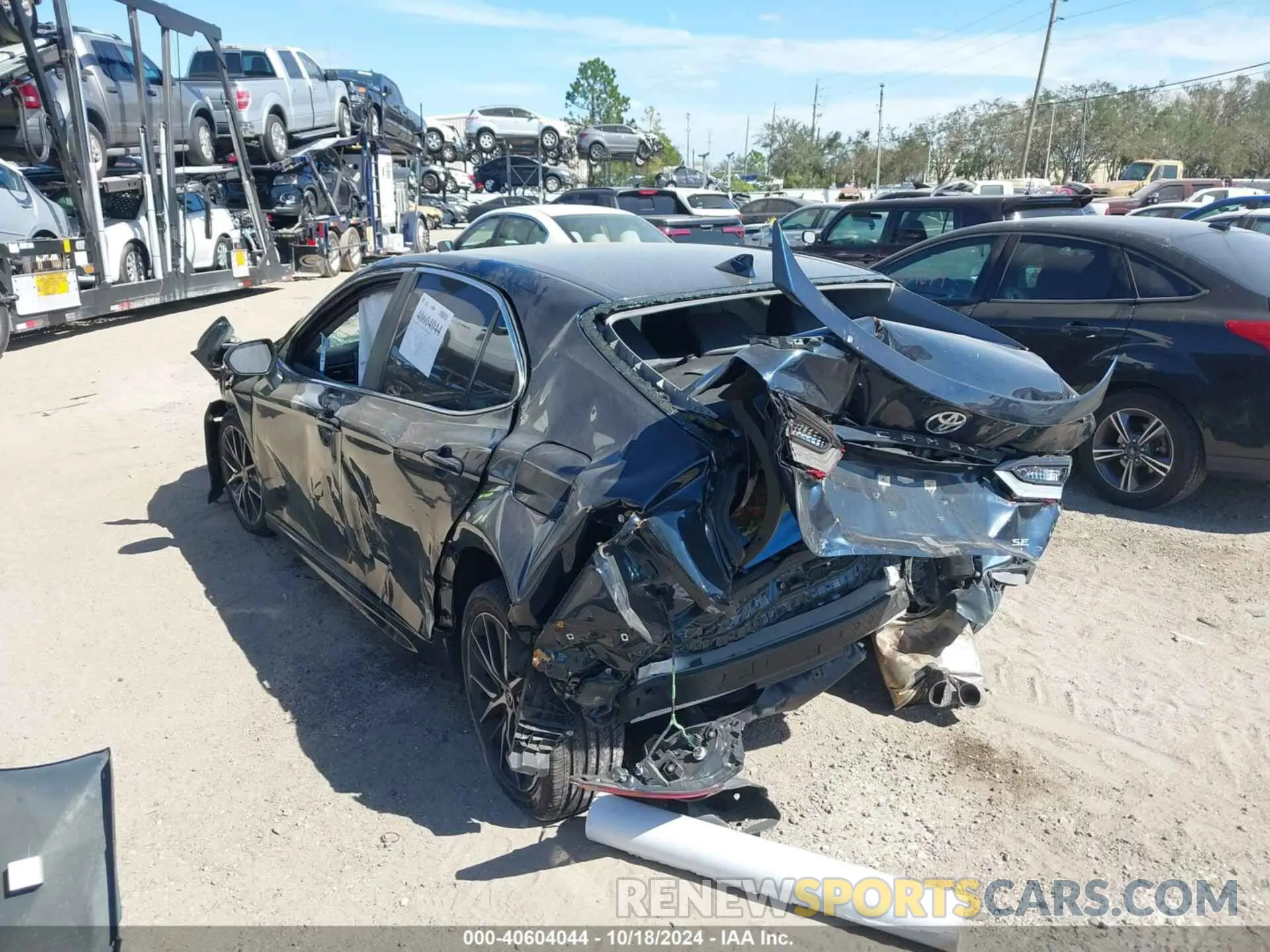 3 Photograph of a damaged car 4T1T11AKXMU580562 TOYOTA CAMRY 2021