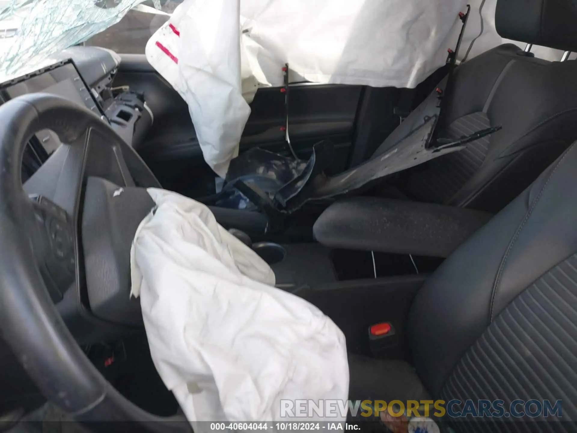 5 Photograph of a damaged car 4T1T11AKXMU580562 TOYOTA CAMRY 2021