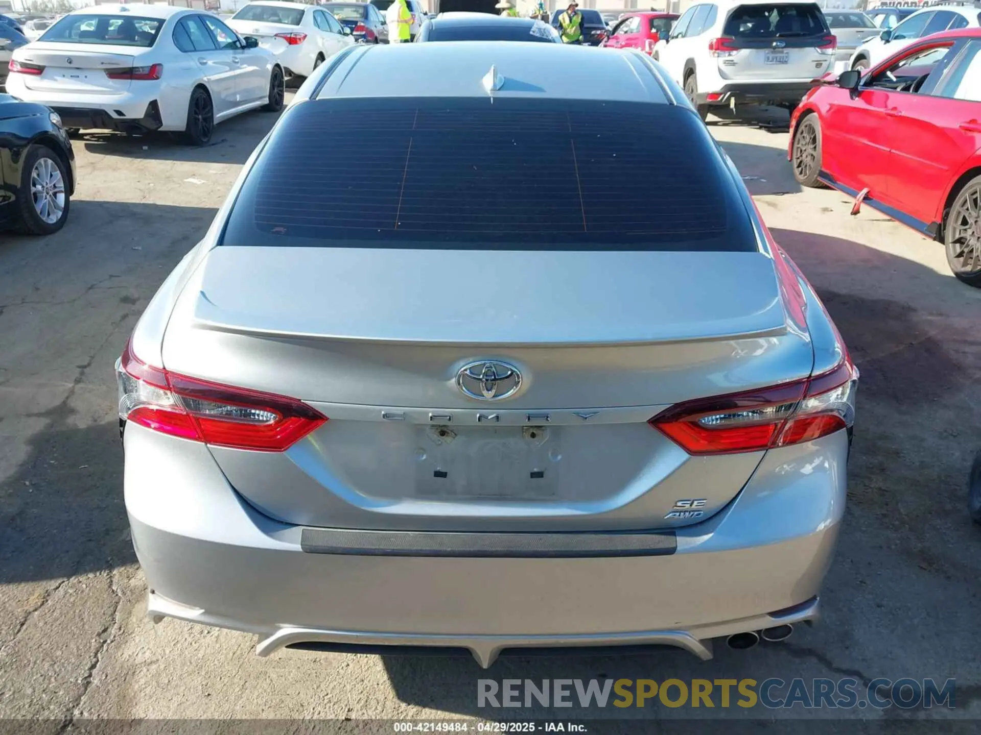16 Photograph of a damaged car 4T1T11BK1MU041620 TOYOTA CAMRY 2021