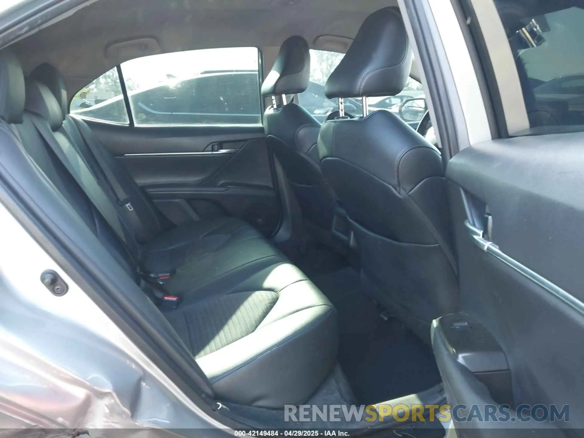 8 Photograph of a damaged car 4T1T11BK1MU041620 TOYOTA CAMRY 2021